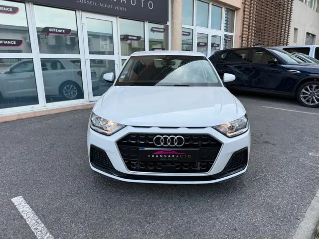 Audi A1 view 2