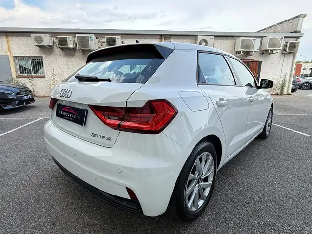 Audi A1 view 5