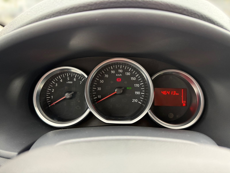 Dacia Sandero II 0.9 TCE Comfort Klima Bluetooth AUX — photo 11