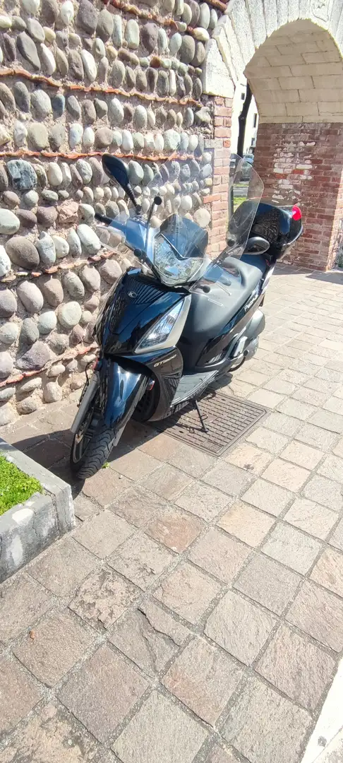 Kymco People GT300i Чорний - 2