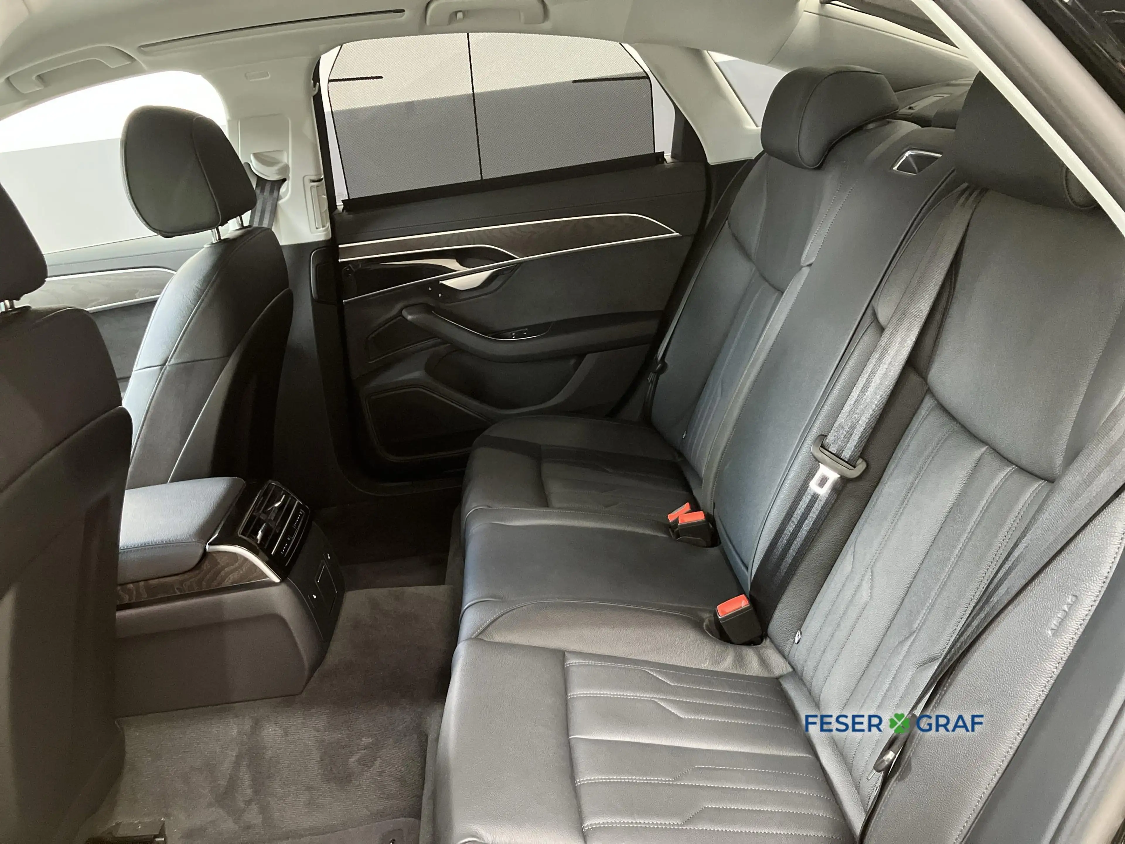 Audi A8 50 TDI ACC MatrixLED Kamera Navi AIR Memory — photo 12