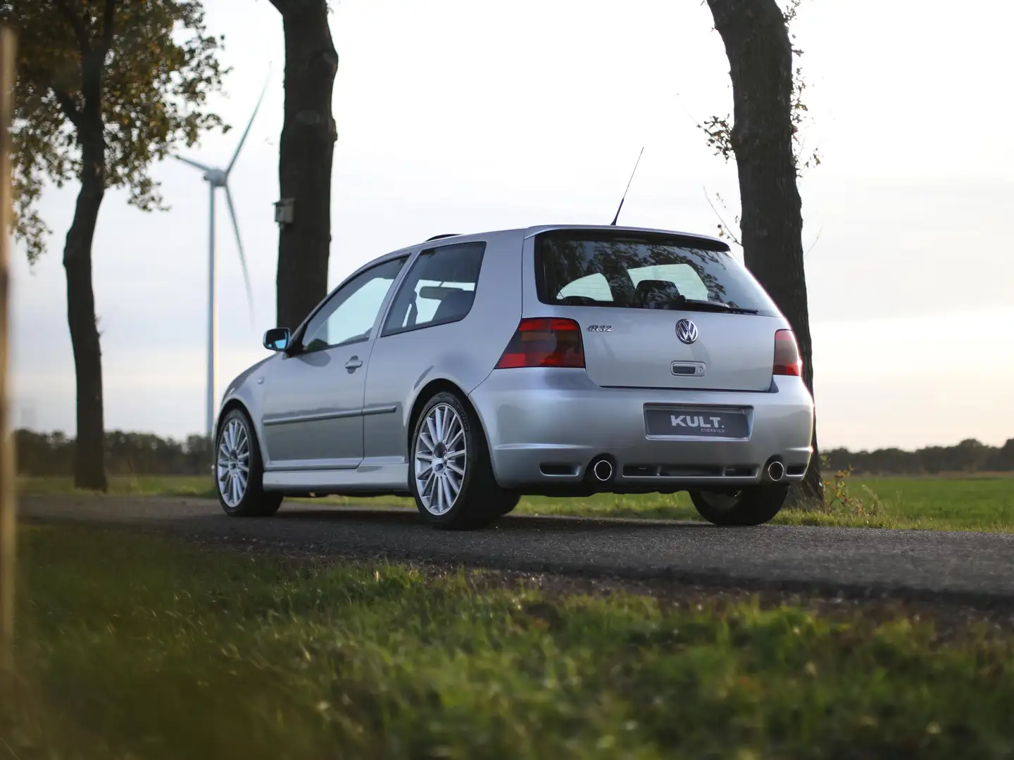 Volkswagen Golf R32 | 1 Owner | First paint | 74.000km Zilver - 2