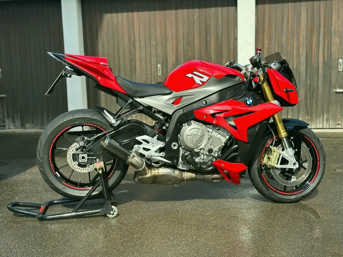 BMW S 1000 R Červená - 2