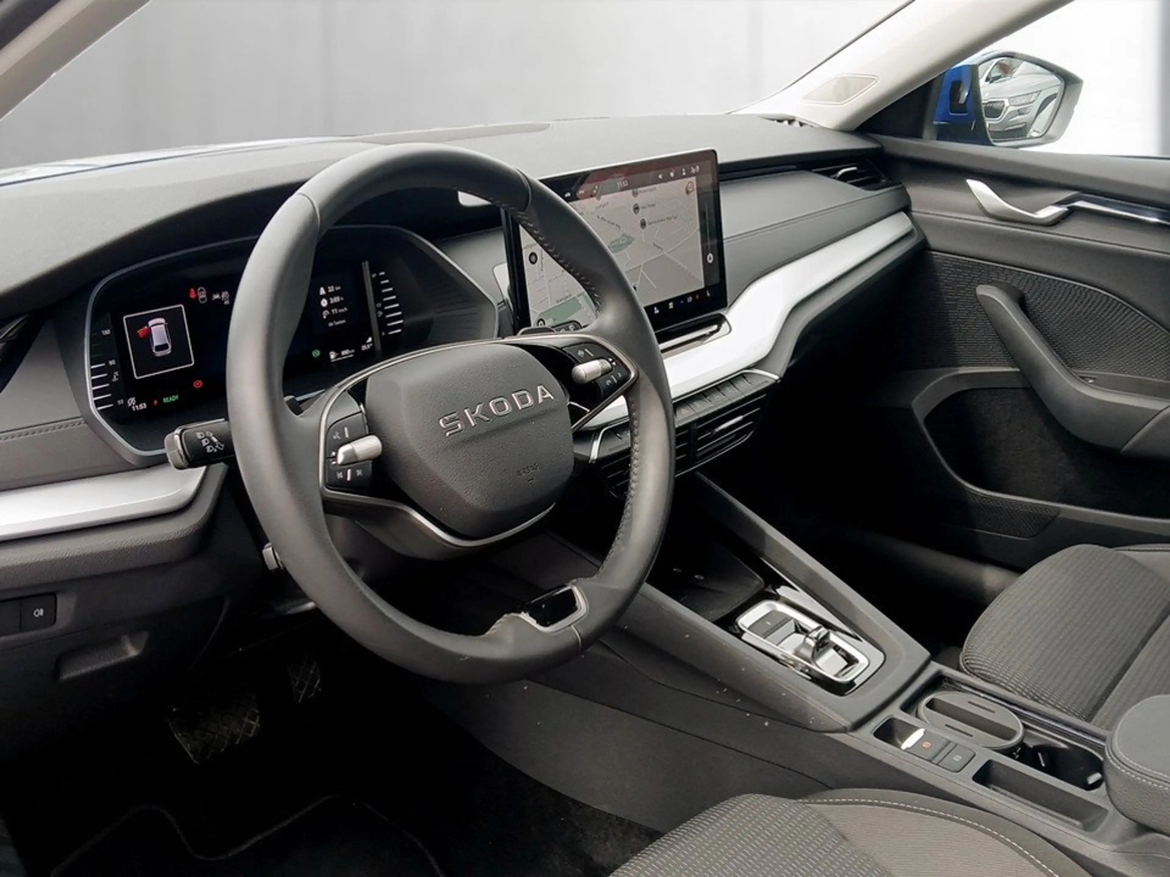 Skoda Octavia Combi 1.5 TSI DSG Selection AHK+LED+NAVI — photo 11