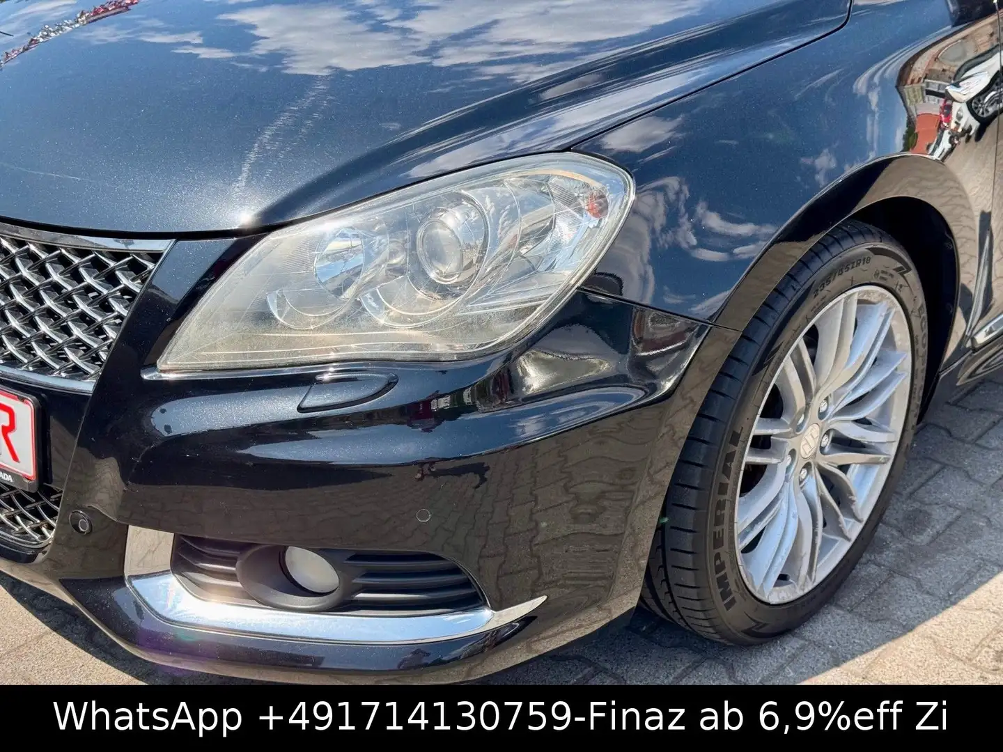 Suzuki Kizashi Sport 4x4-AUTO-KLIMA-LEDER-PDC-SHZ-XENON Schwarz - 2