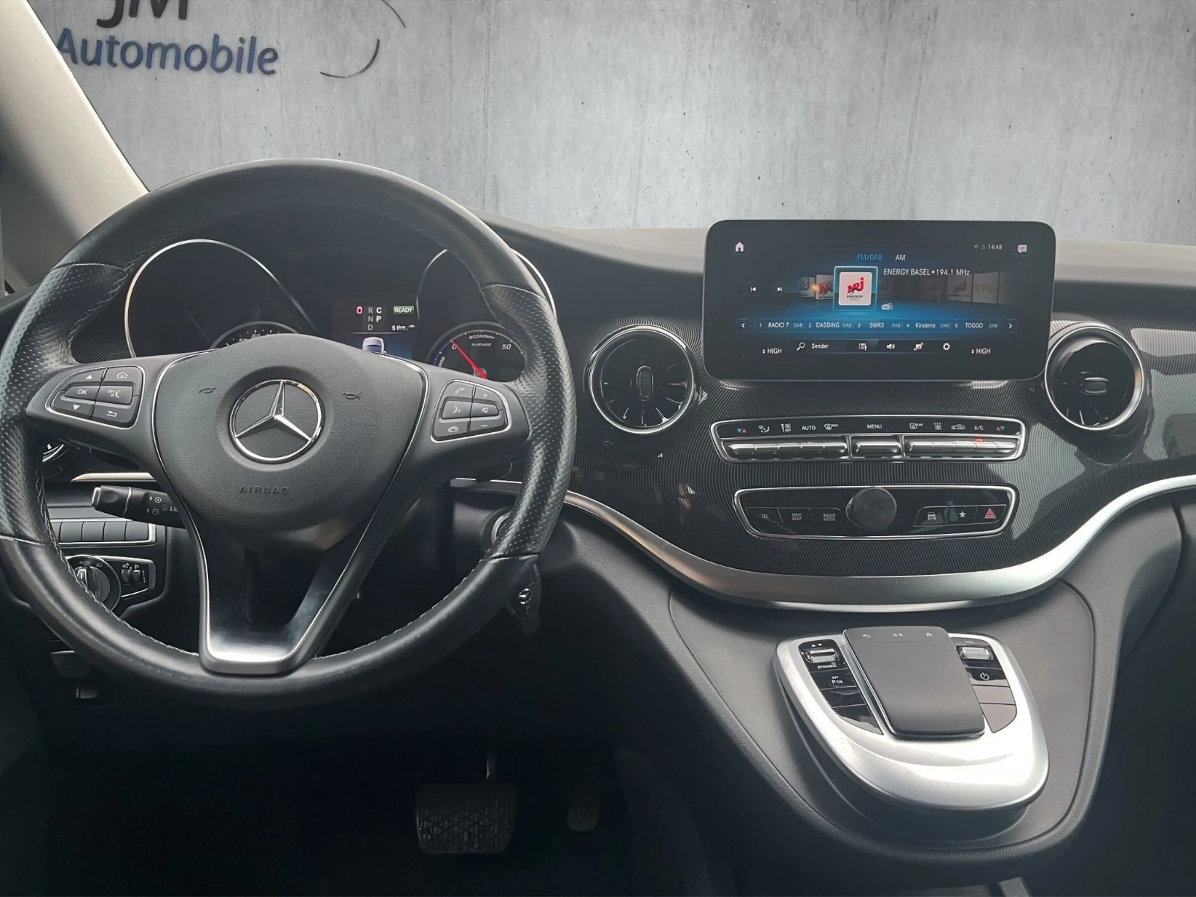 Mercedes-Benz EQV 300 300 lang Kamera Navi 6-Sitzer — photo 11