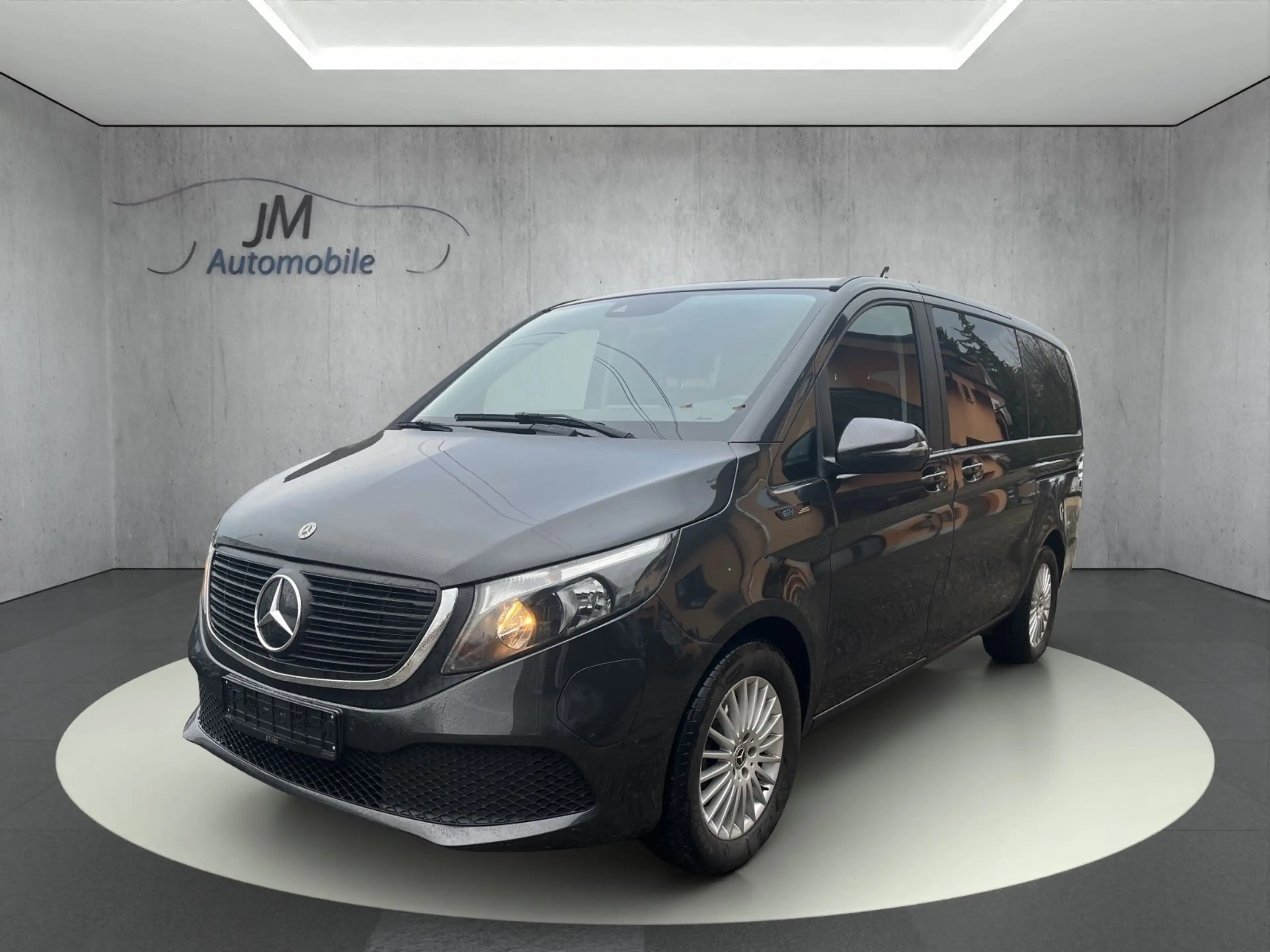 Mercedes-Benz EQV 300 300 lang Kamera Navi 6-Sitzer — photo 2