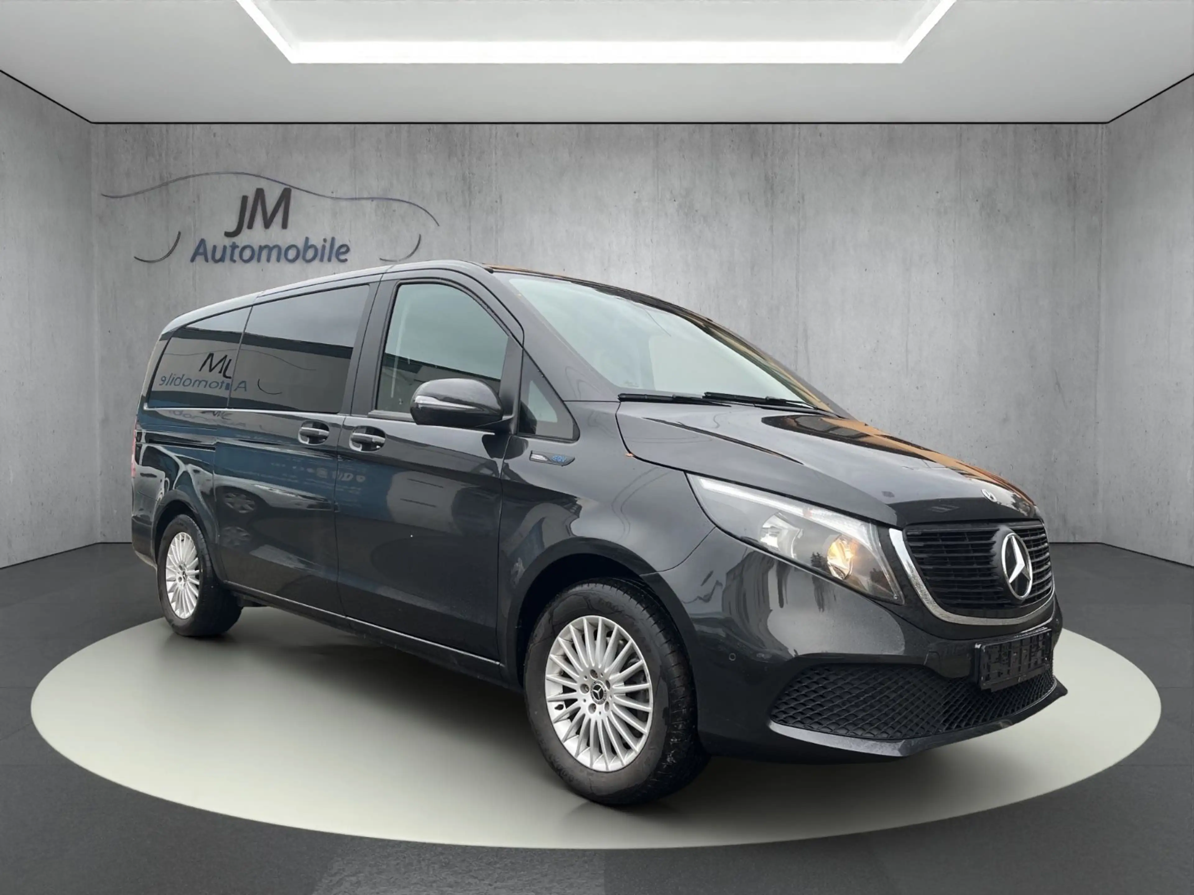 Mercedes-Benz EQV 300 300 lang Kamera Navi 6-Sitzer