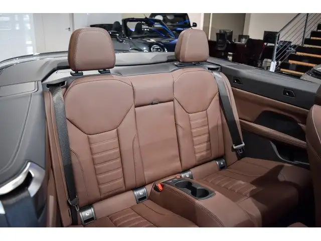 BMW 4 Series view 12