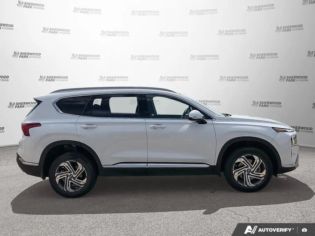 Hyundai SANTA FE photo Hyundai SANTA FE