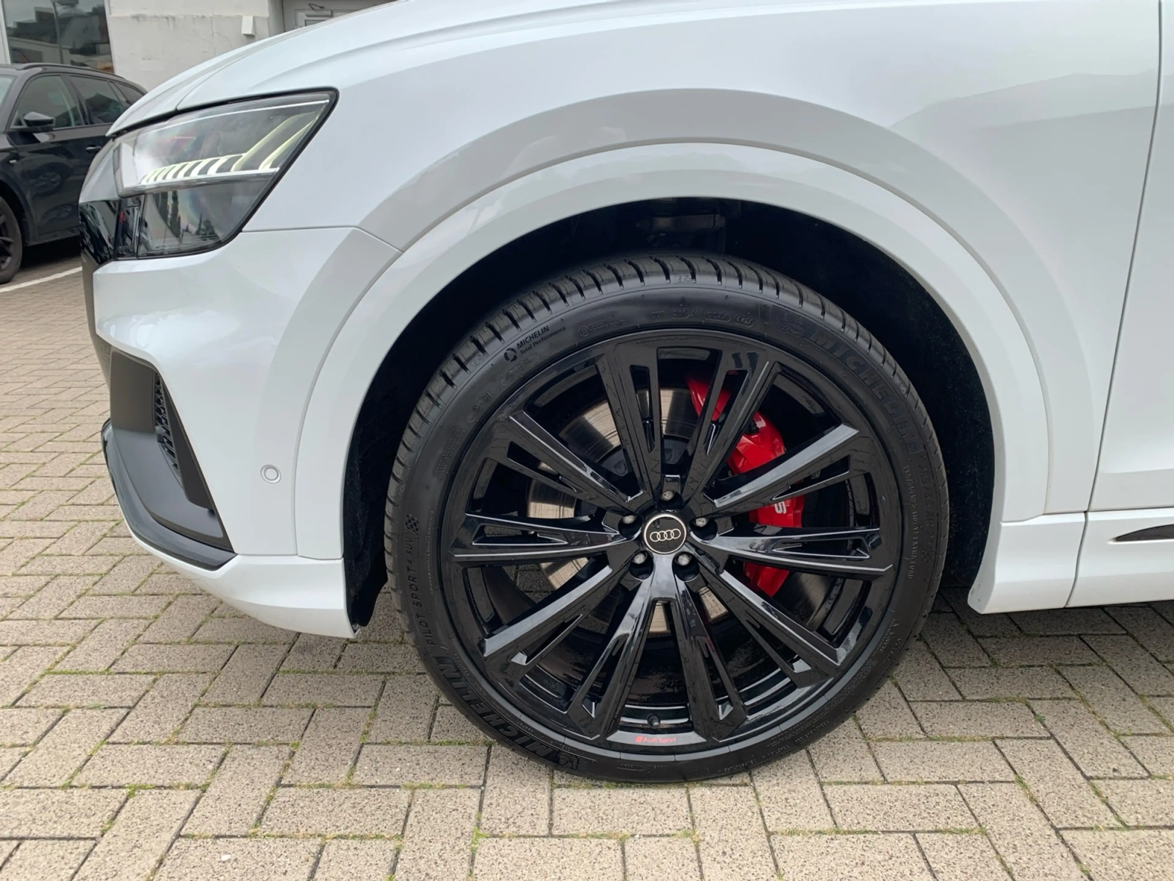 Audi SQ8 comp. plus TFSI tiptr. STANDHEI MATRIX 23" B&O SI — photo 10