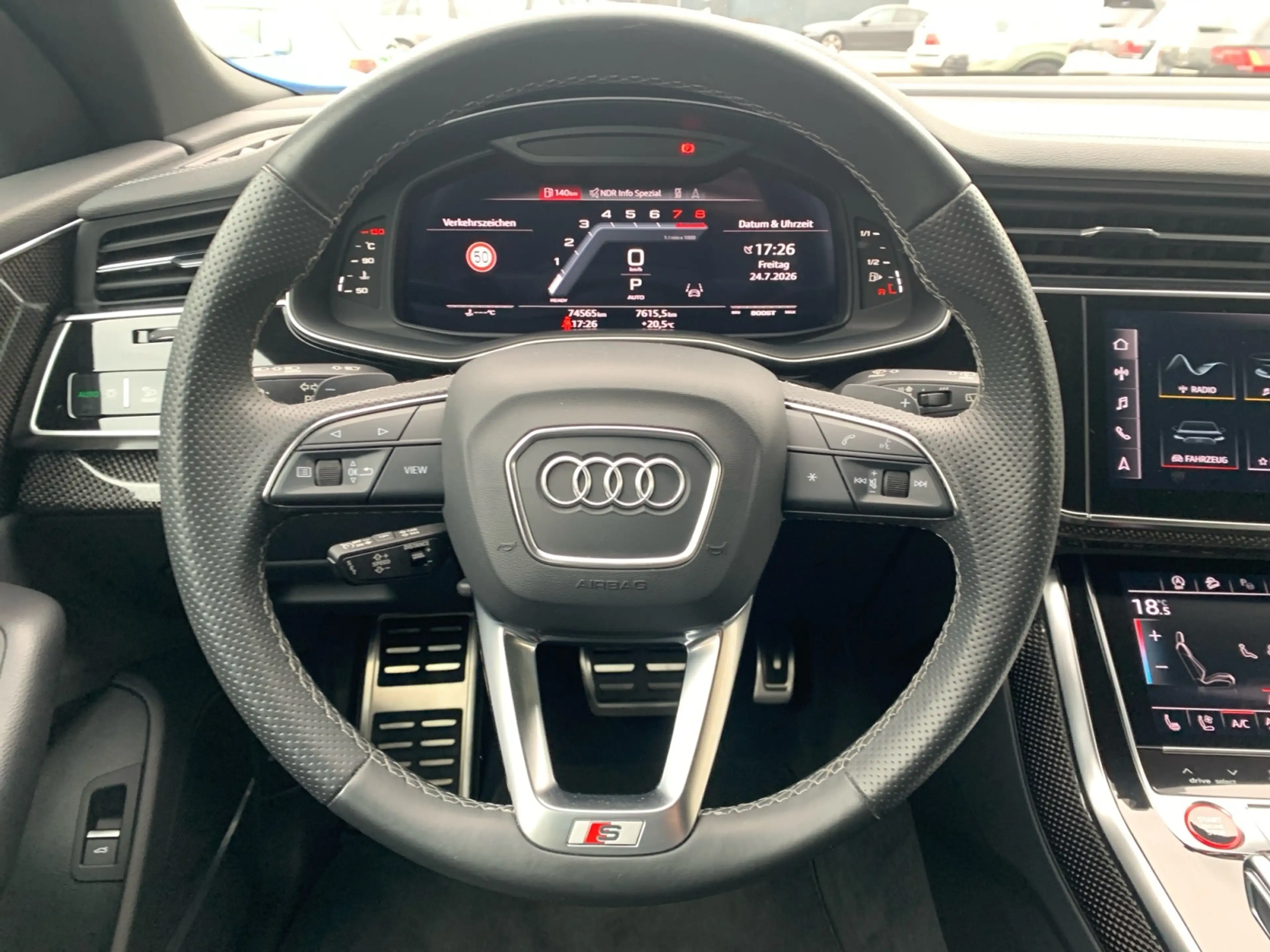 Audi SQ8 comp. plus TFSI tiptr. STANDHEI MATRIX 23" B&O SI — photo 15