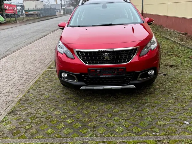 Peugeot 2008 2008 PureTech 110 Stop