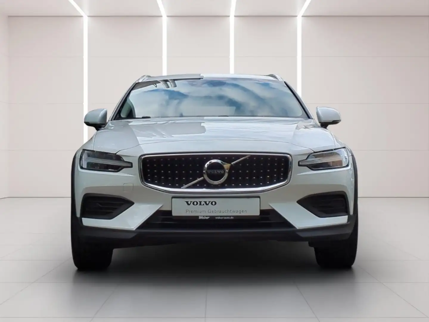 Volvo V60 Cross Country B4 AWD *BLIS*Kamera*Pano*Winter-Paket* White - 2
