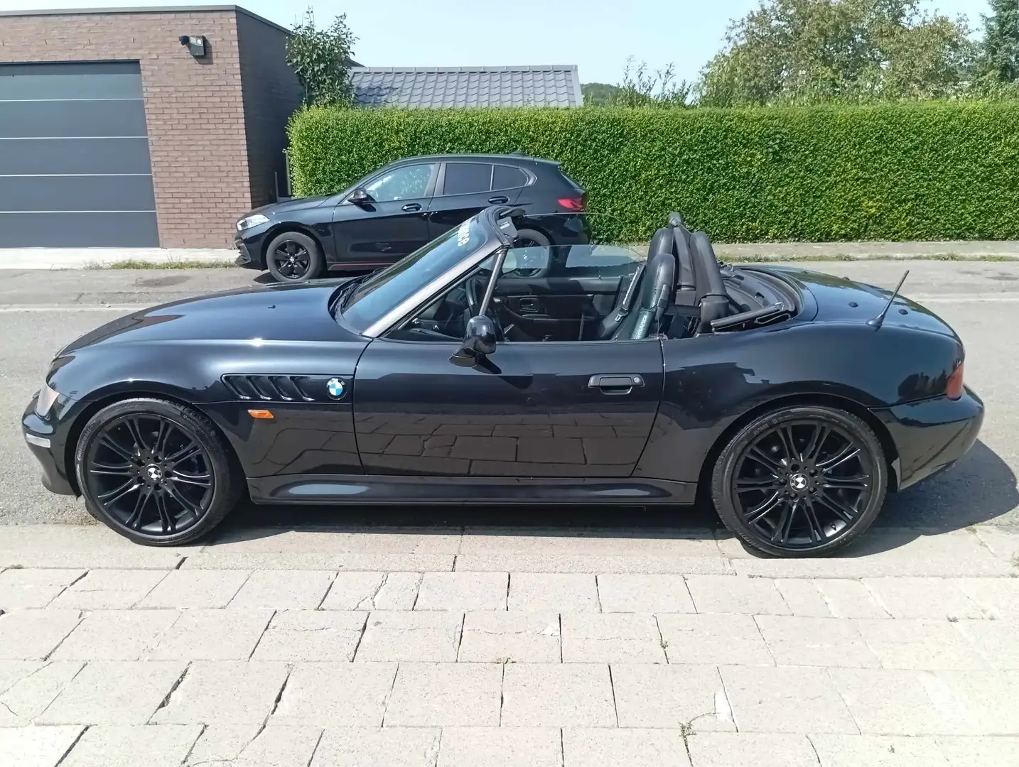 BMW Z3 1.9i Roadster 1.8 Zwart - 1