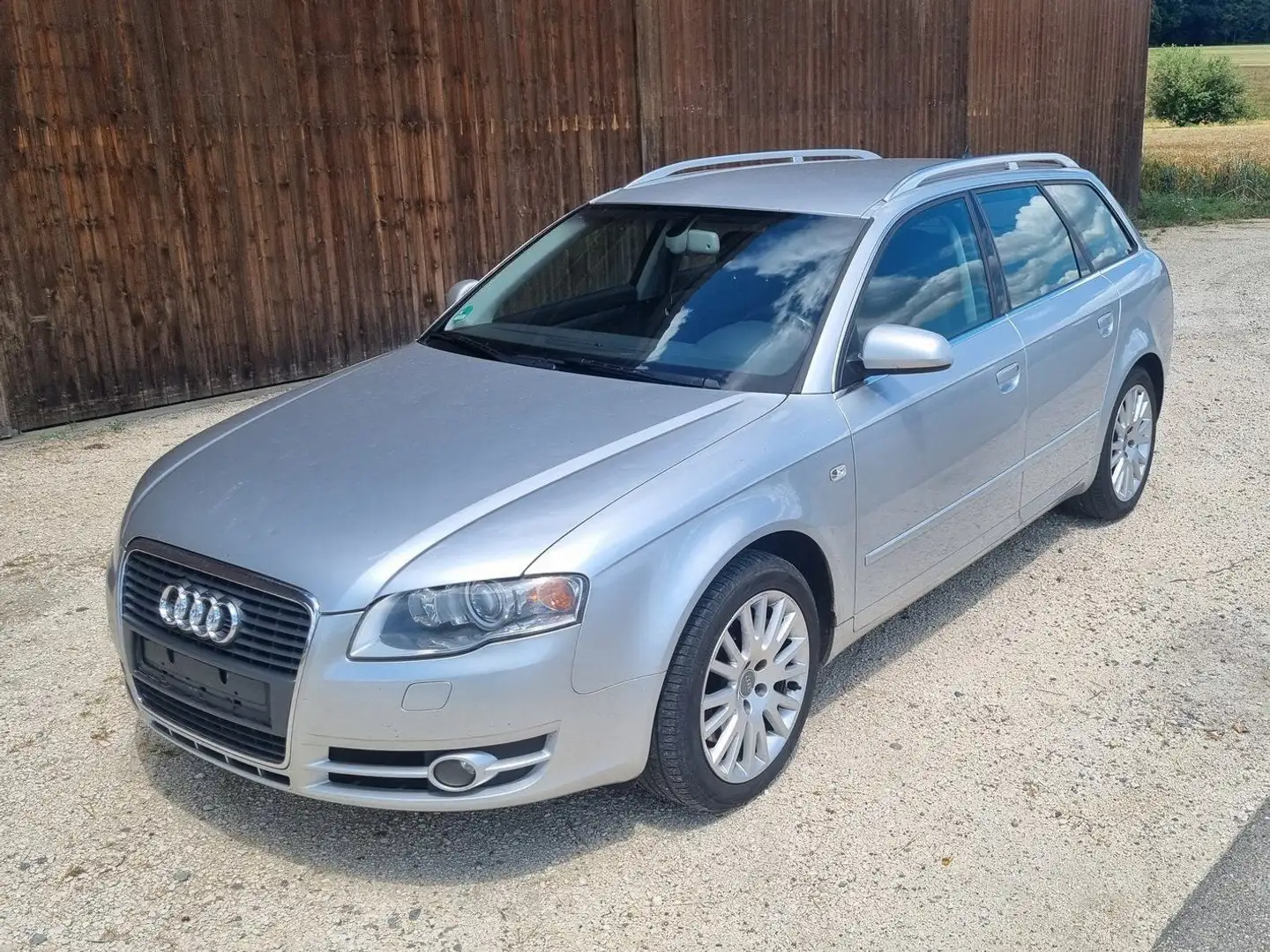 Audi A4 2.7 TDI XenonKlimaautomatikNaviPlusPDCsehrgepflegt Grau - 1
