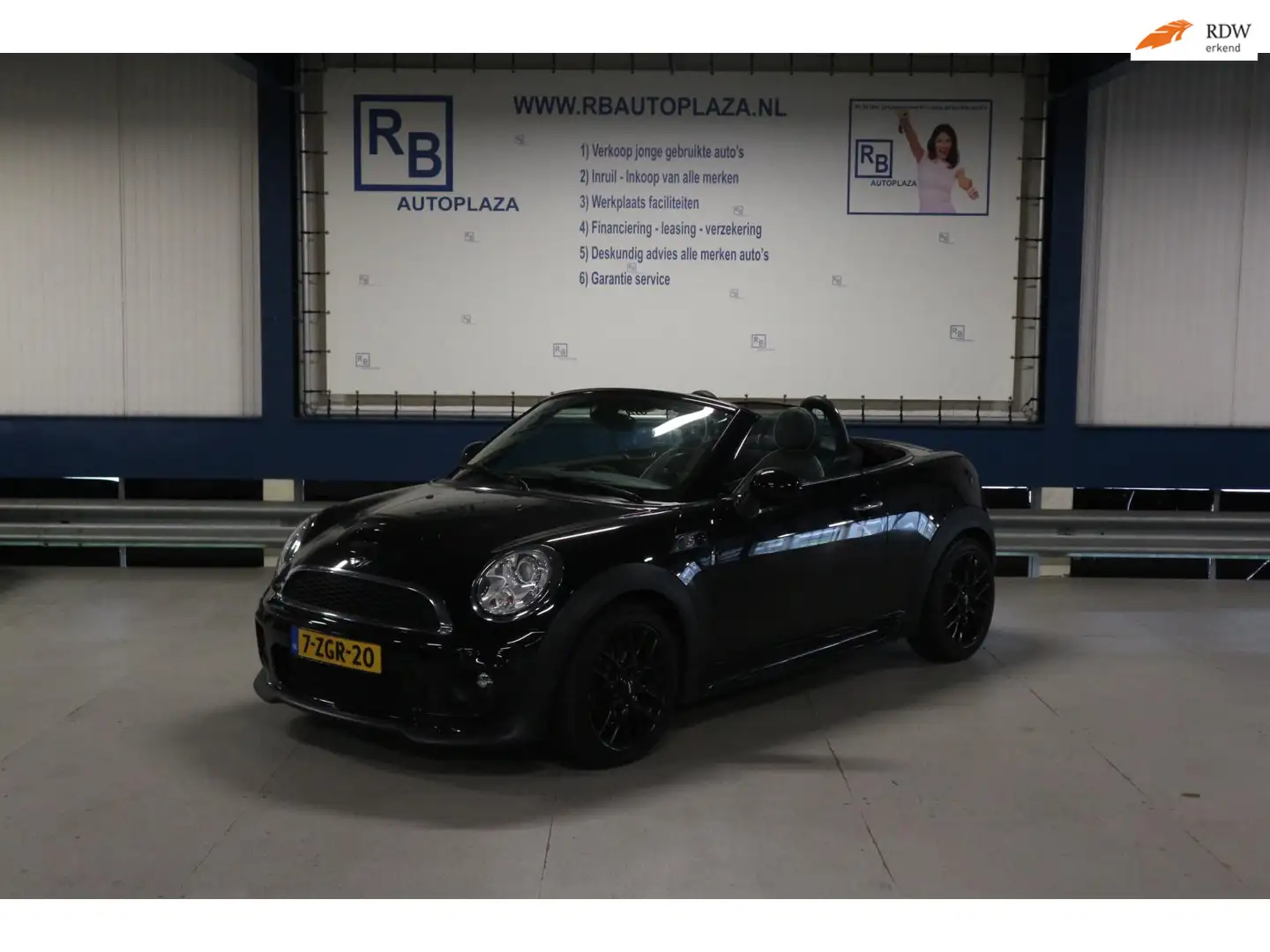 MINI Cooper S Roadster Mini 1.6 LAGE KM'S/ NAP/ JCW PAKKET! Schwarz - 1