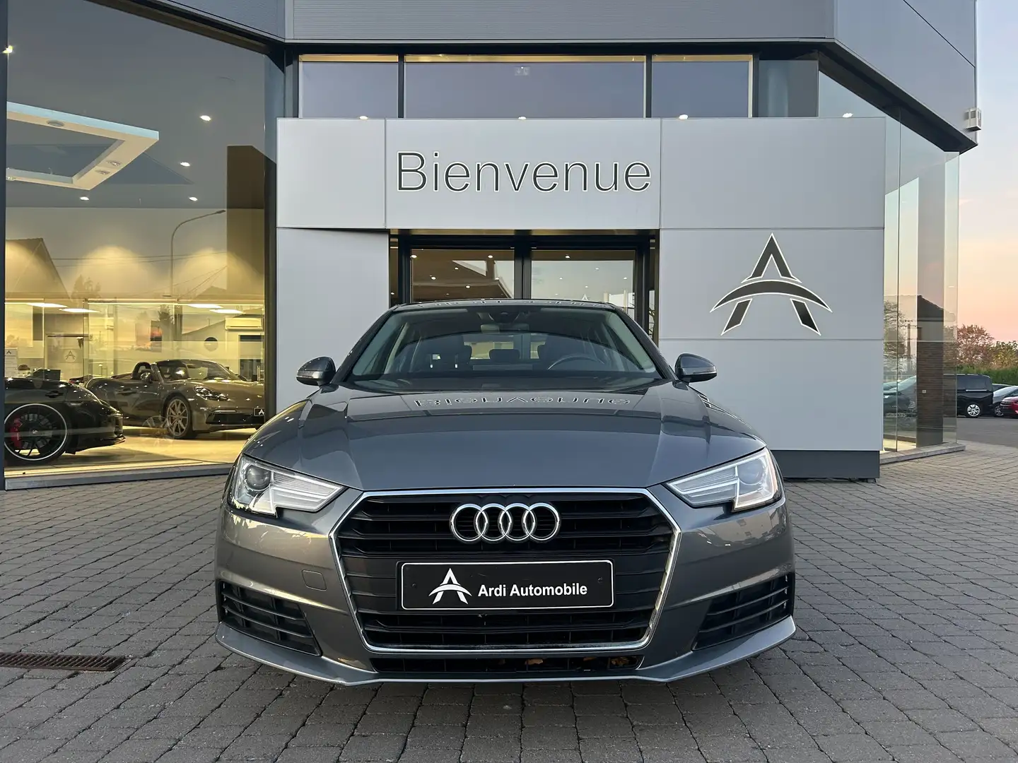 Audi A4 1.4 TFSI S tronic *GARANTIE*1ER PROP*SIEGES CHAUFF Gris - 2