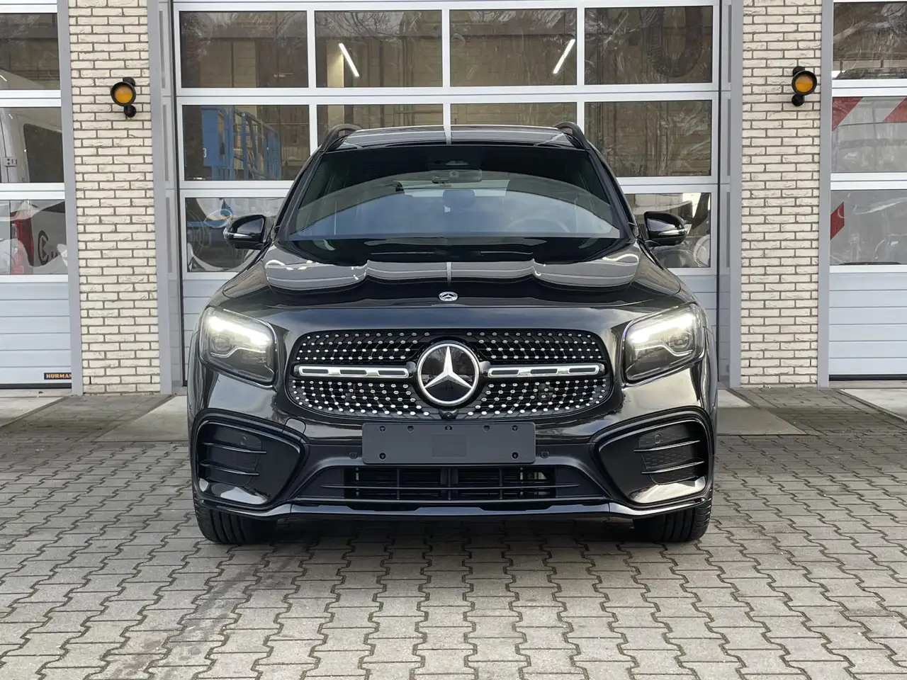 Mercedes-Benz GLB 2026