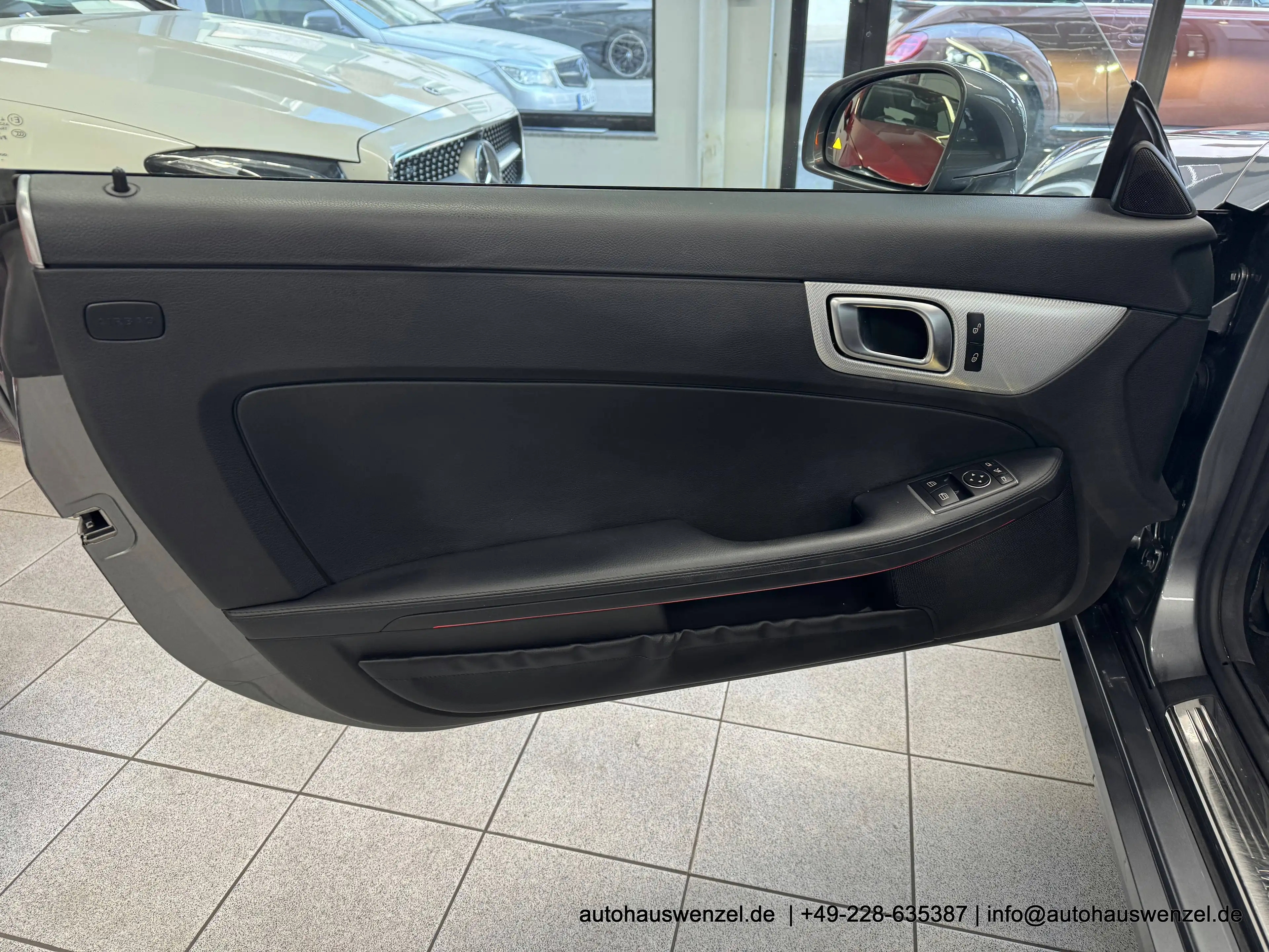Mercedes-Benz SLC 200 Aut. - 71 tkm - AIRSCARF NAVI CARPLAY LED PDC ... — photo 13