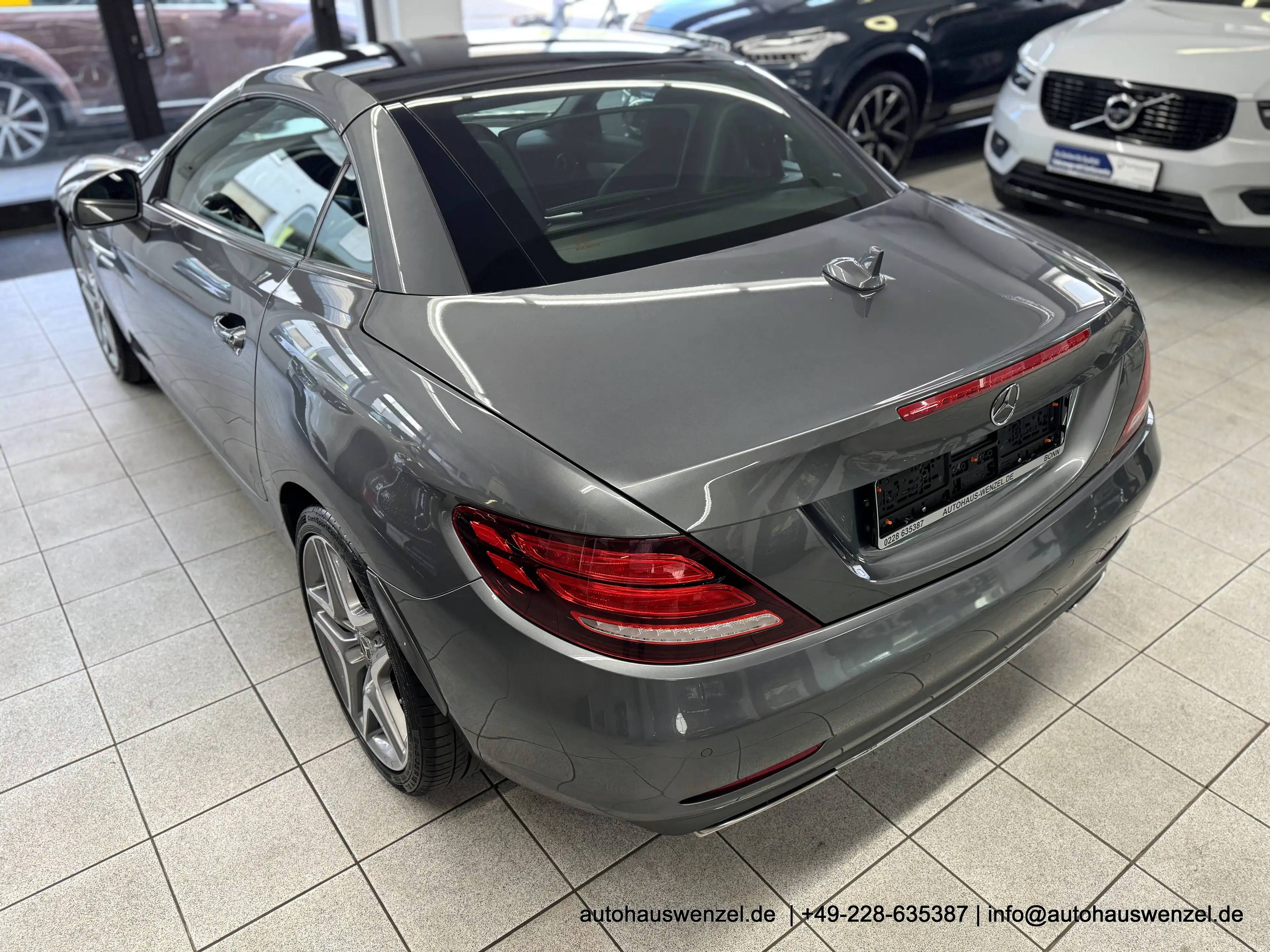 Mercedes-Benz SLC 200 Aut. - 71 tkm - AIRSCARF NAVI CARPLAY LED PDC ... — photo 10
