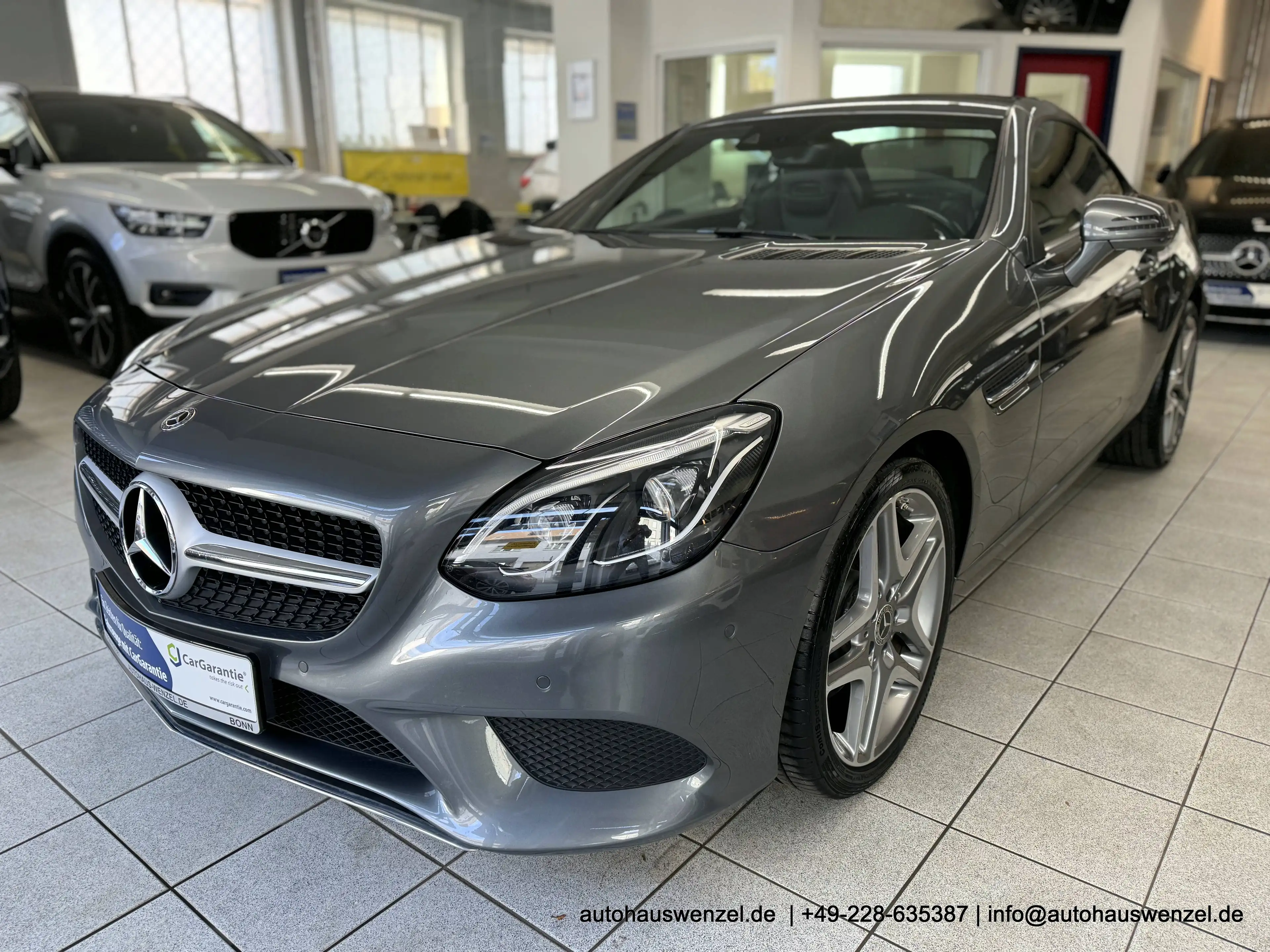 Mercedes-Benz SLC 200 Aut. - 71 tkm - AIRSCARF NAVI CARPLAY LED PDC ... — photo 2