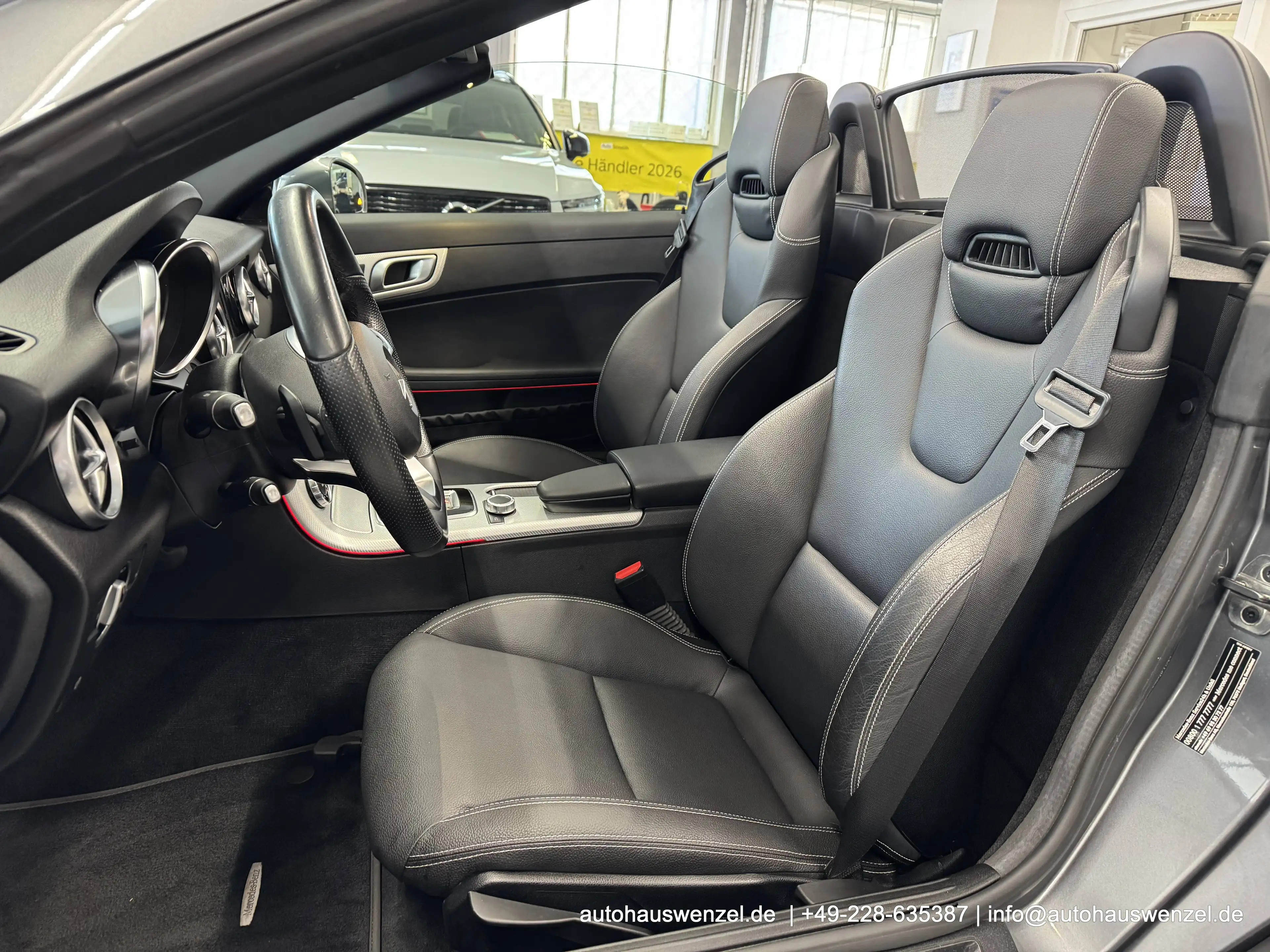 Mercedes-Benz SLC 200 Aut. - 71 tkm - AIRSCARF NAVI CARPLAY LED PDC ... — photo 14