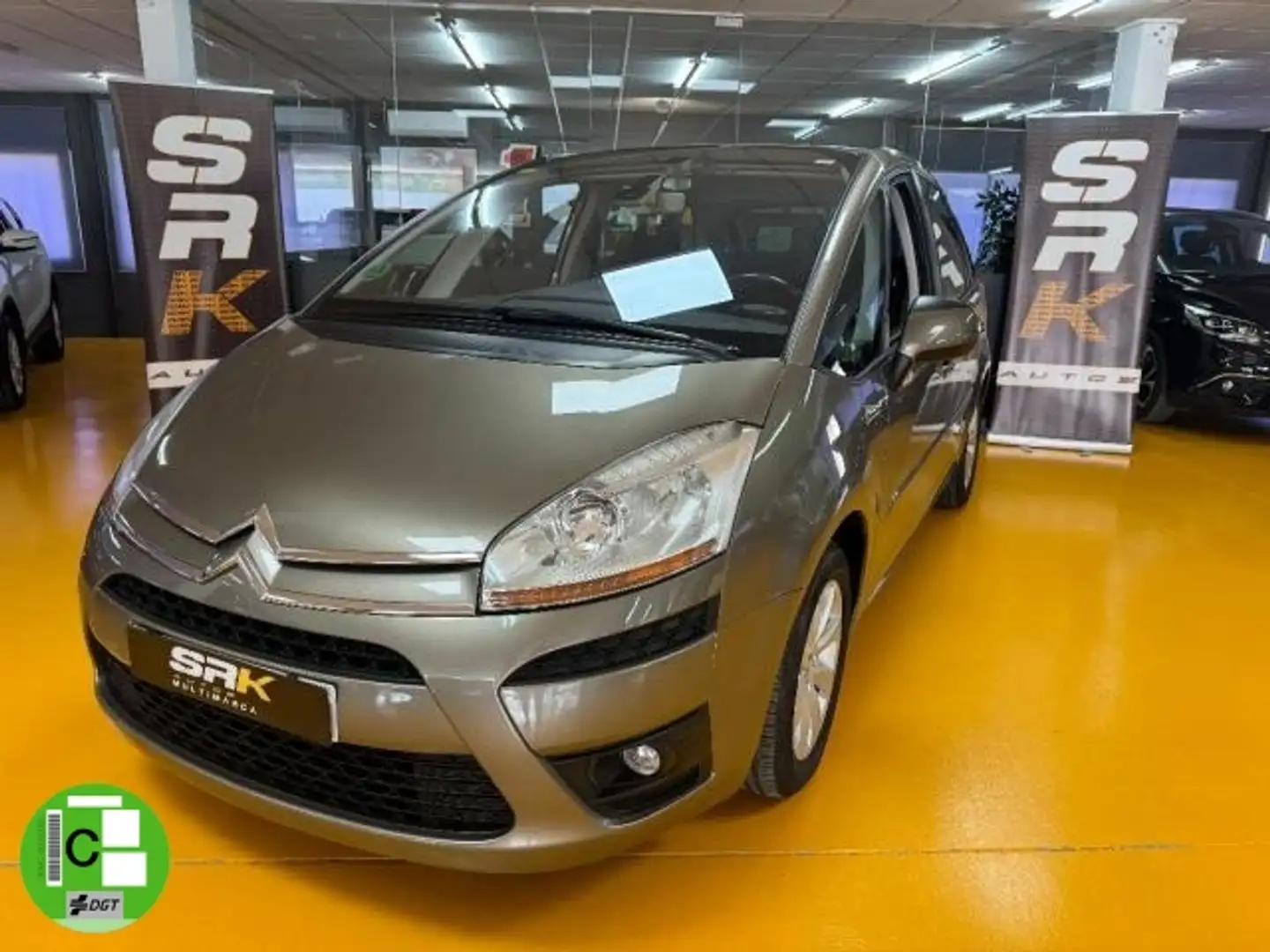 Citroen C4 Picasso 1.6VTi Premier Beige - 1