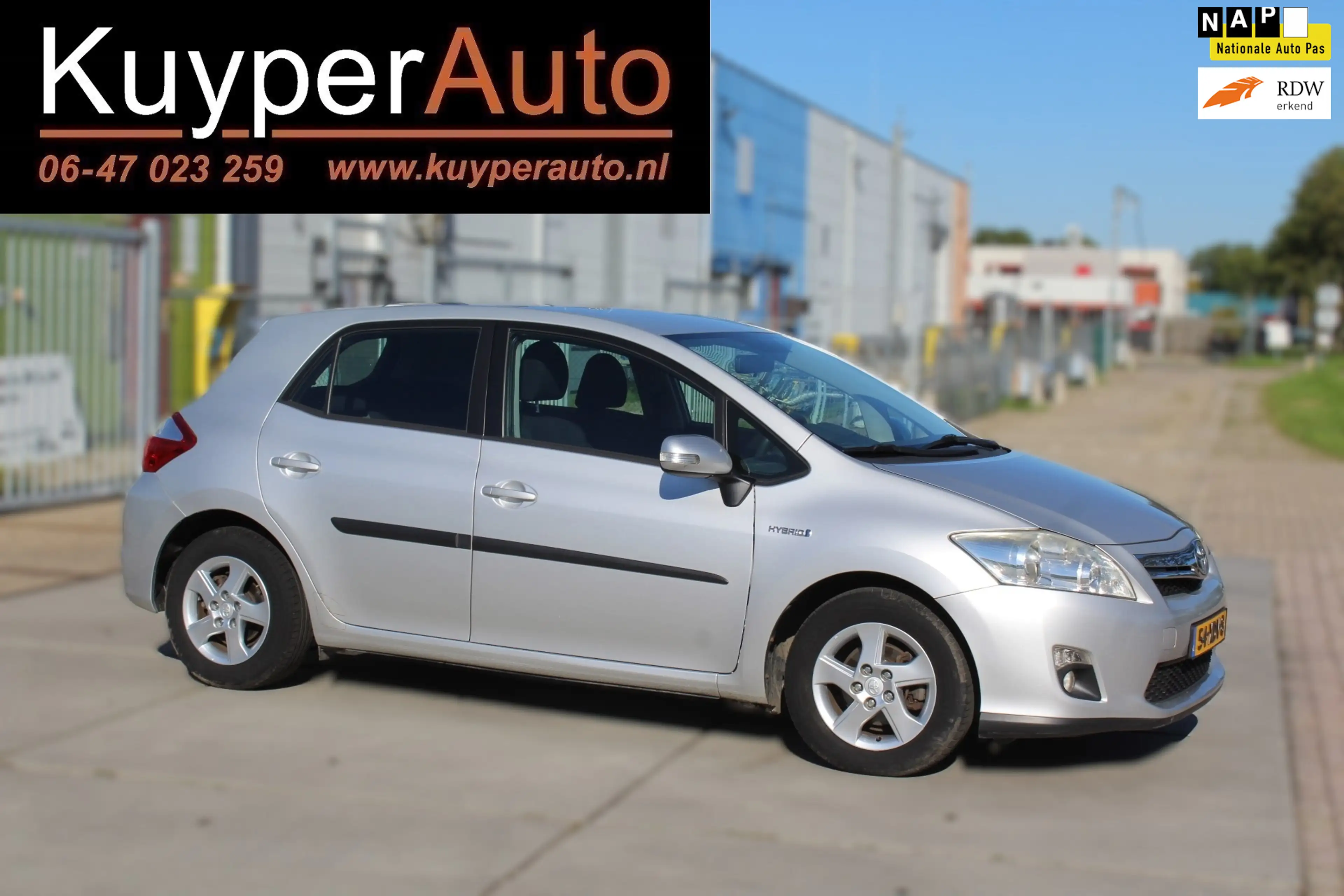 Toyota Auris 1.8 Full Hybrid Business navi camera cruise dealer