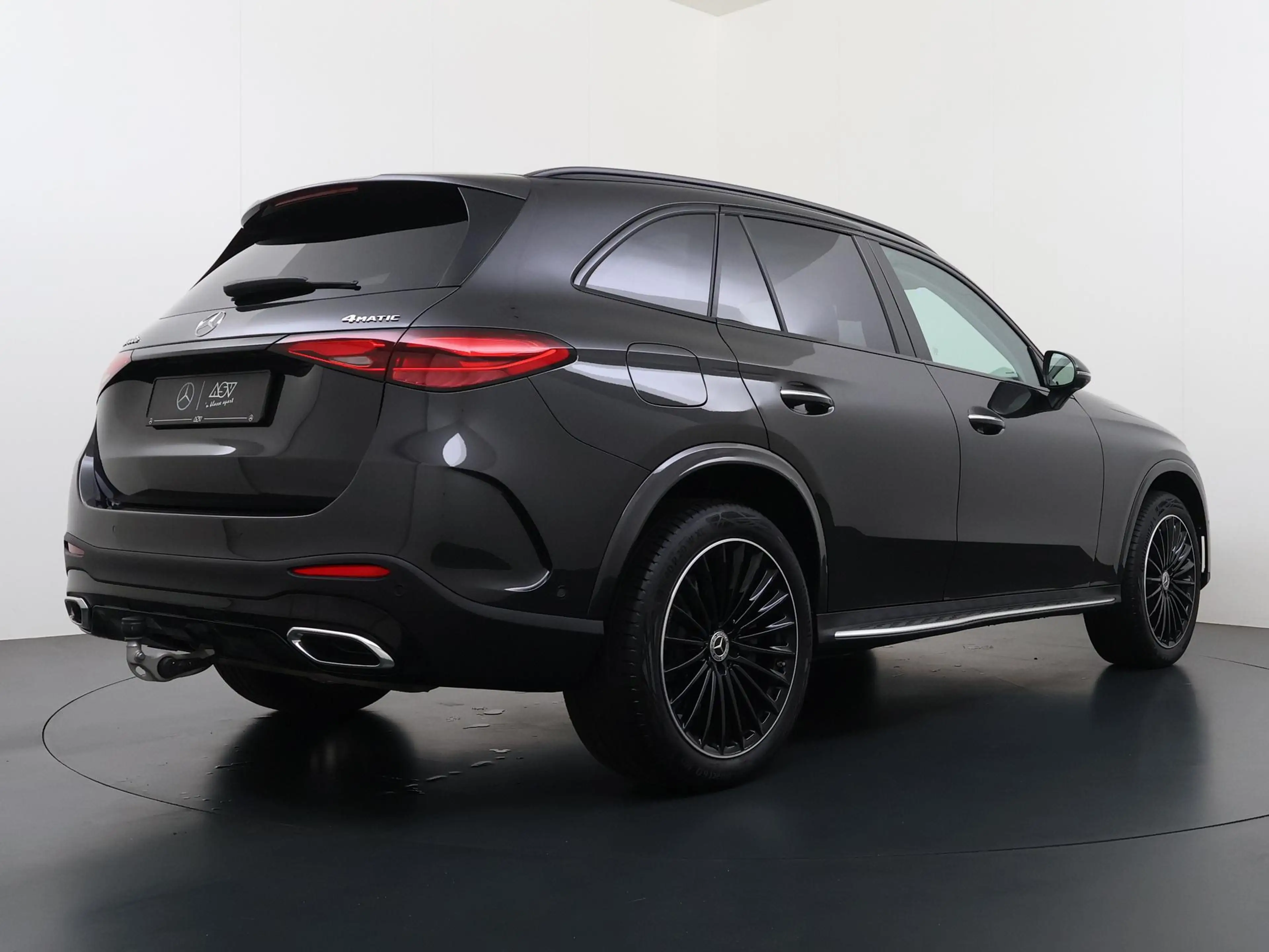 Mercedes-Benz GLC 400 e 4MATIC AMG Line Premium Plus | Panorama - Schuif — photo 5