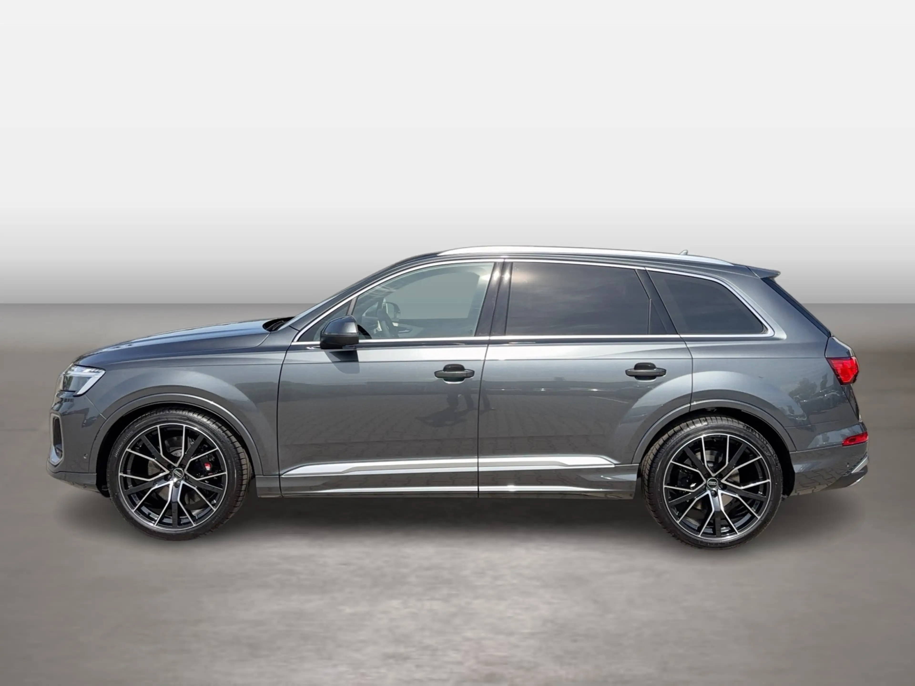 Audi SQ7 4.0 TFSI quattro AHK StHz GSD — photo 3