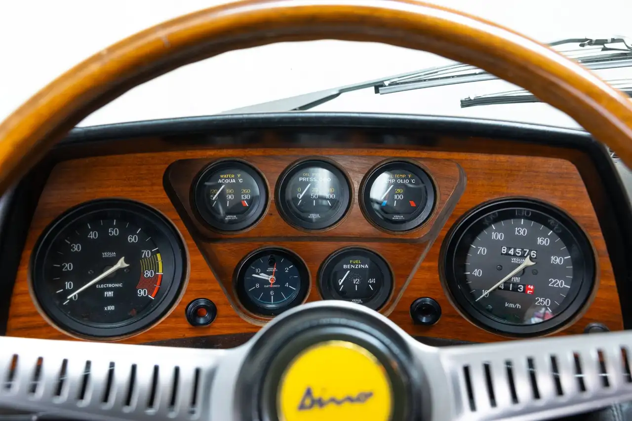 Fiat Dino 2400 Coupé - Engine Overhauled - New Interior -, foto 12