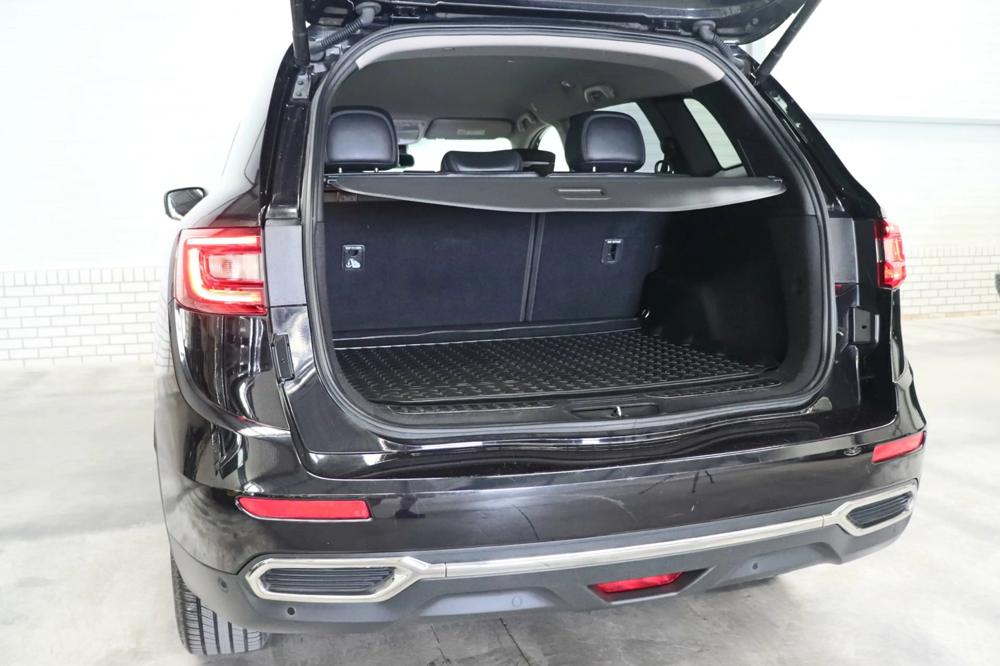Renault Koleos 2.0 dCi 4x4 Initiale Paris — photo 13