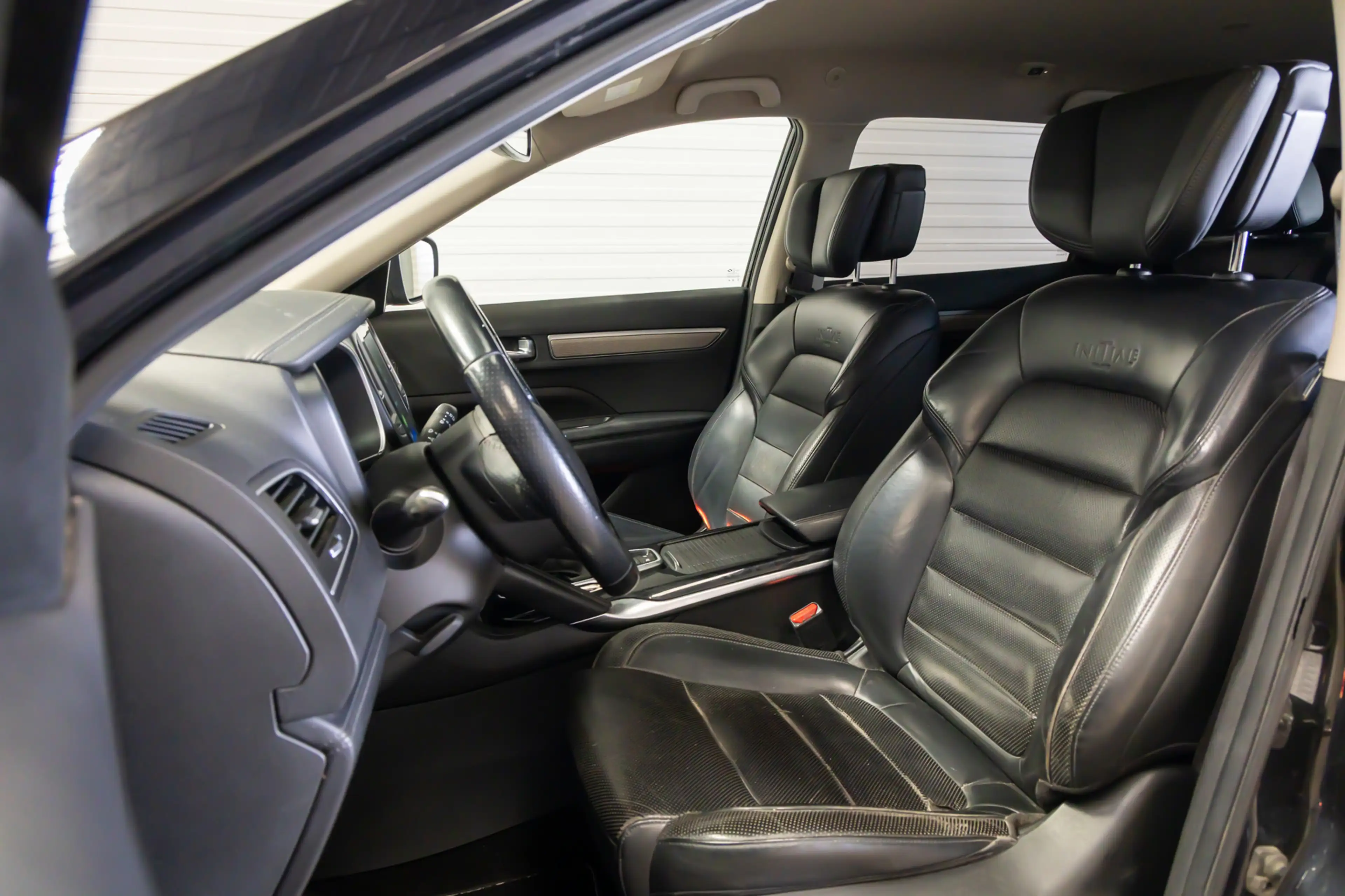Renault Koleos 2.0 dCi 4x4 Initiale Paris — photo 6