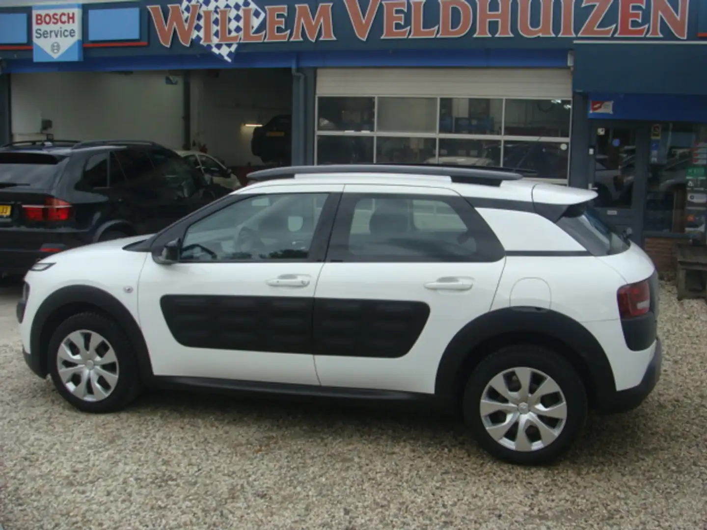 Citroen C4 Cactus 12 VTi FEEL weinig km Blanc - 2