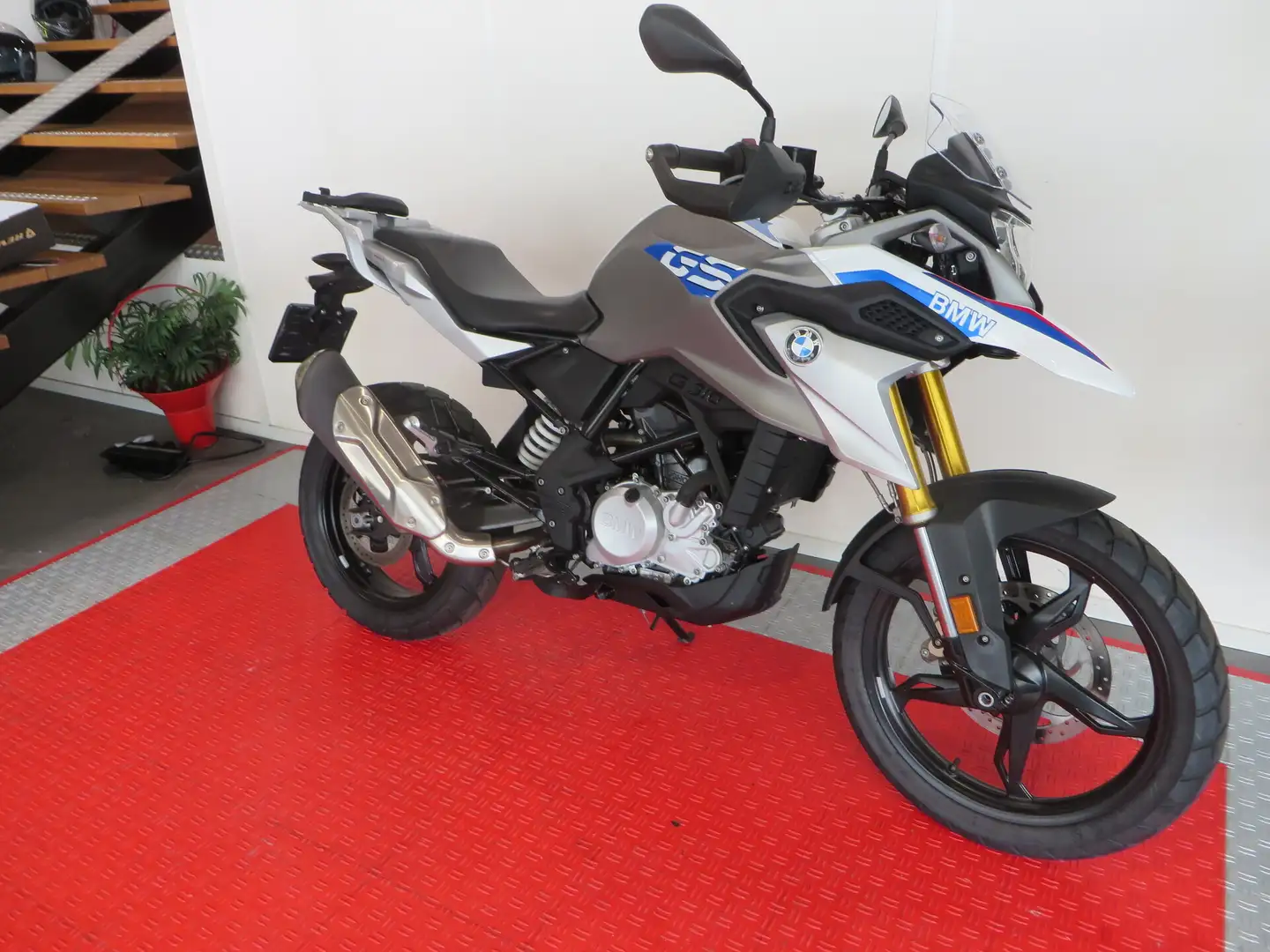 BMW G 310 GS Rood - 2
