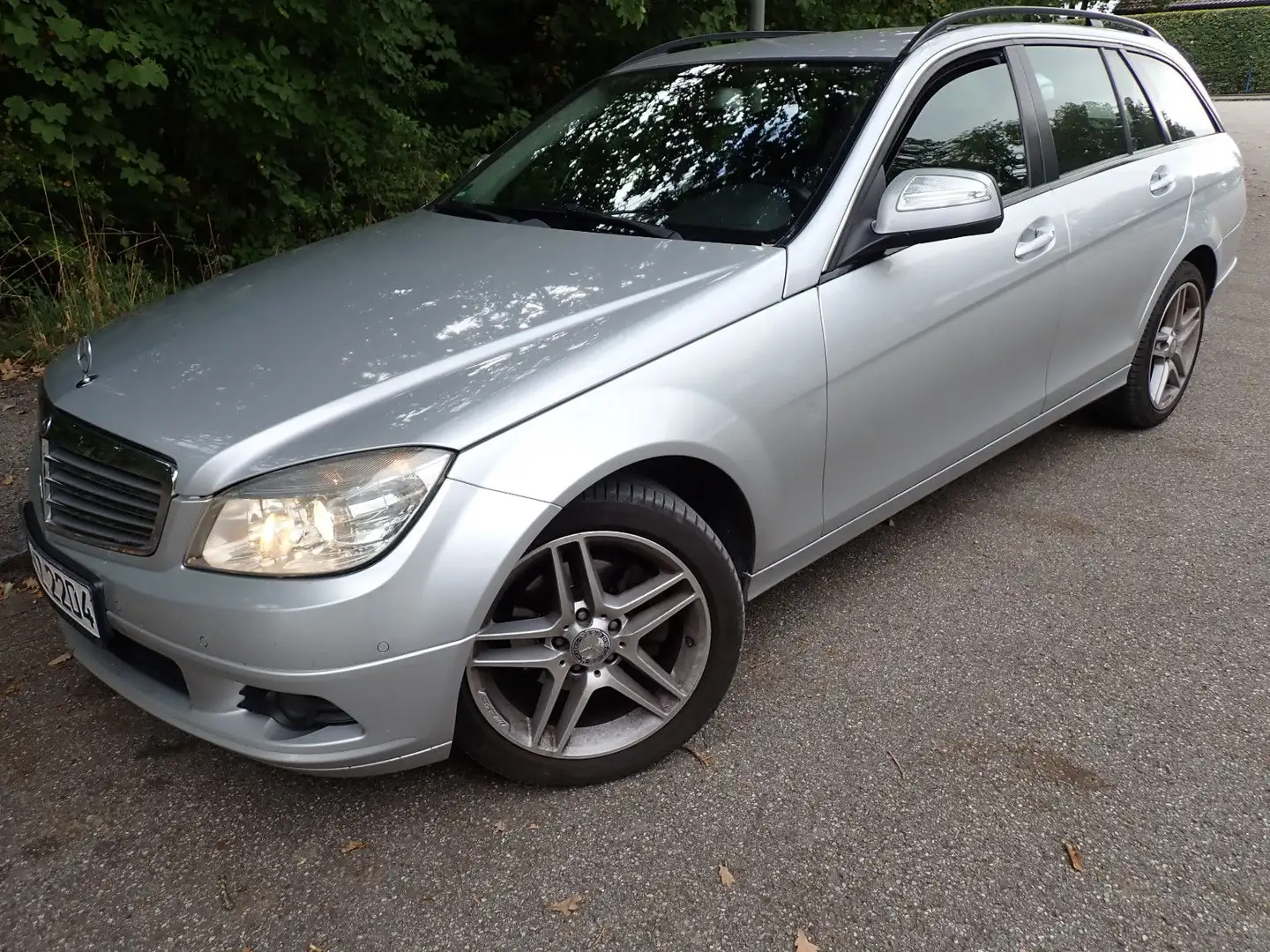 Mercedes-Benz C 200 T CDI PDC Alu Automatik HU 05/2026 Silver - 1