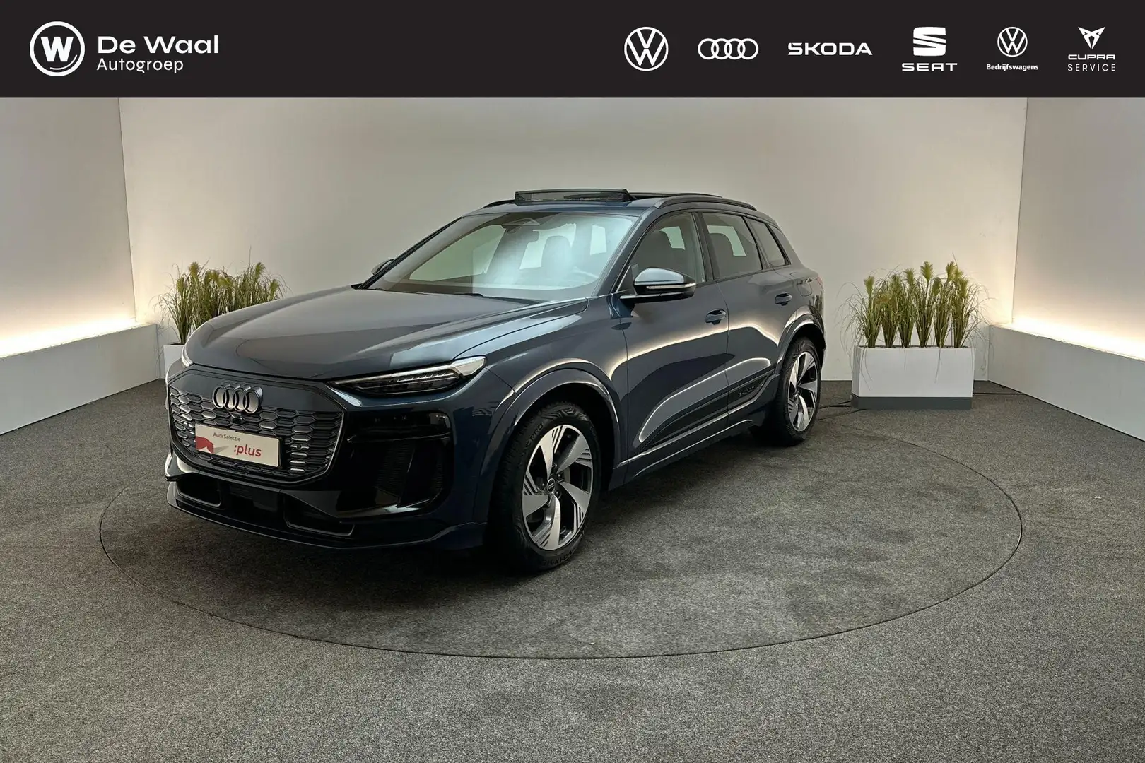 Audi Q6 e-tron S edition 388pk 100 kWh | Luchtvering, Panoramadak Blauw - 1