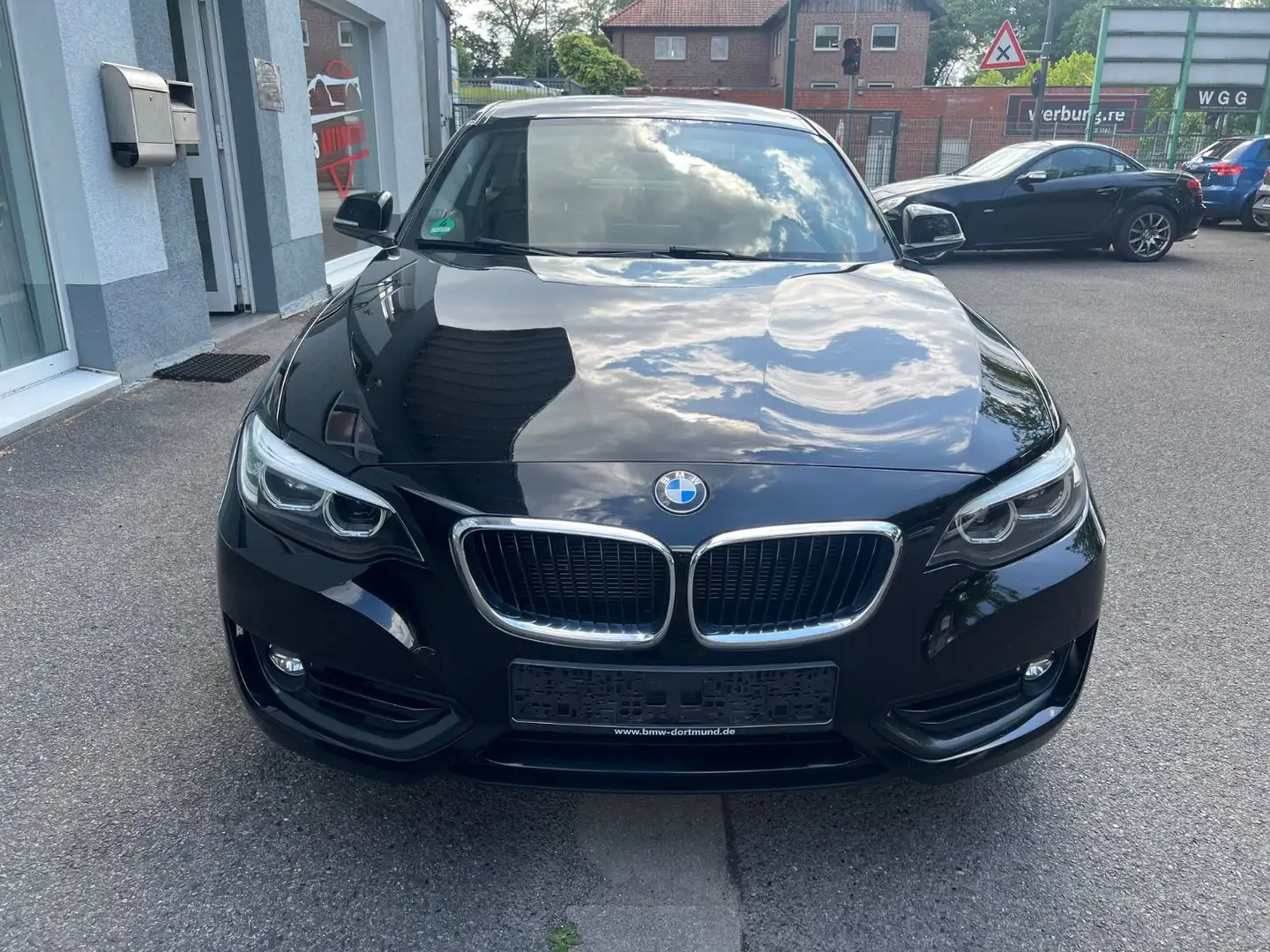 BMW 218 2 Coupe 218 i Advantage"Klimaaut."Navi"LED"PDC" Schwarz - 2