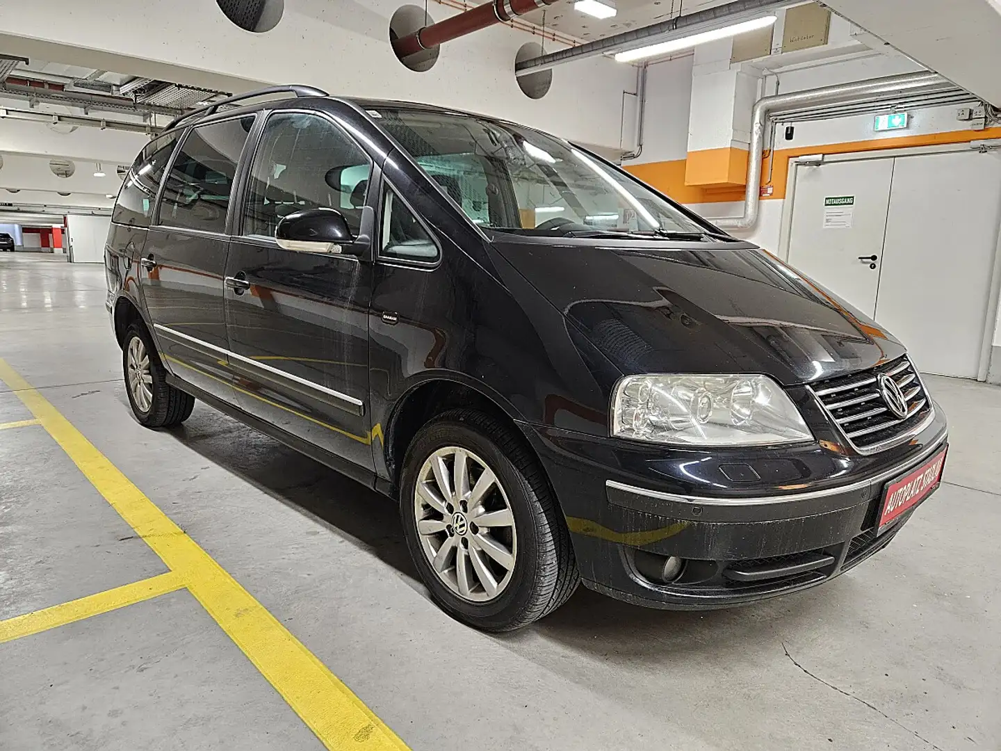 Volkswagen Sharan Business TDI DPF Schwarz - 2