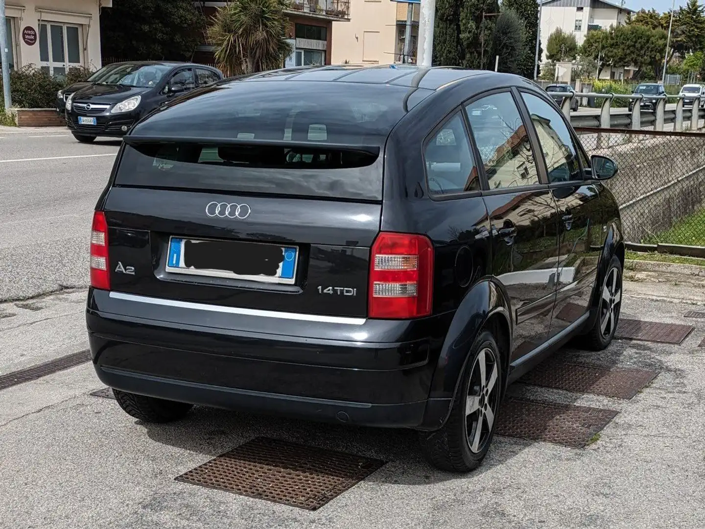 Audi A2 A2 1.4 tdi Comfort Black - 2