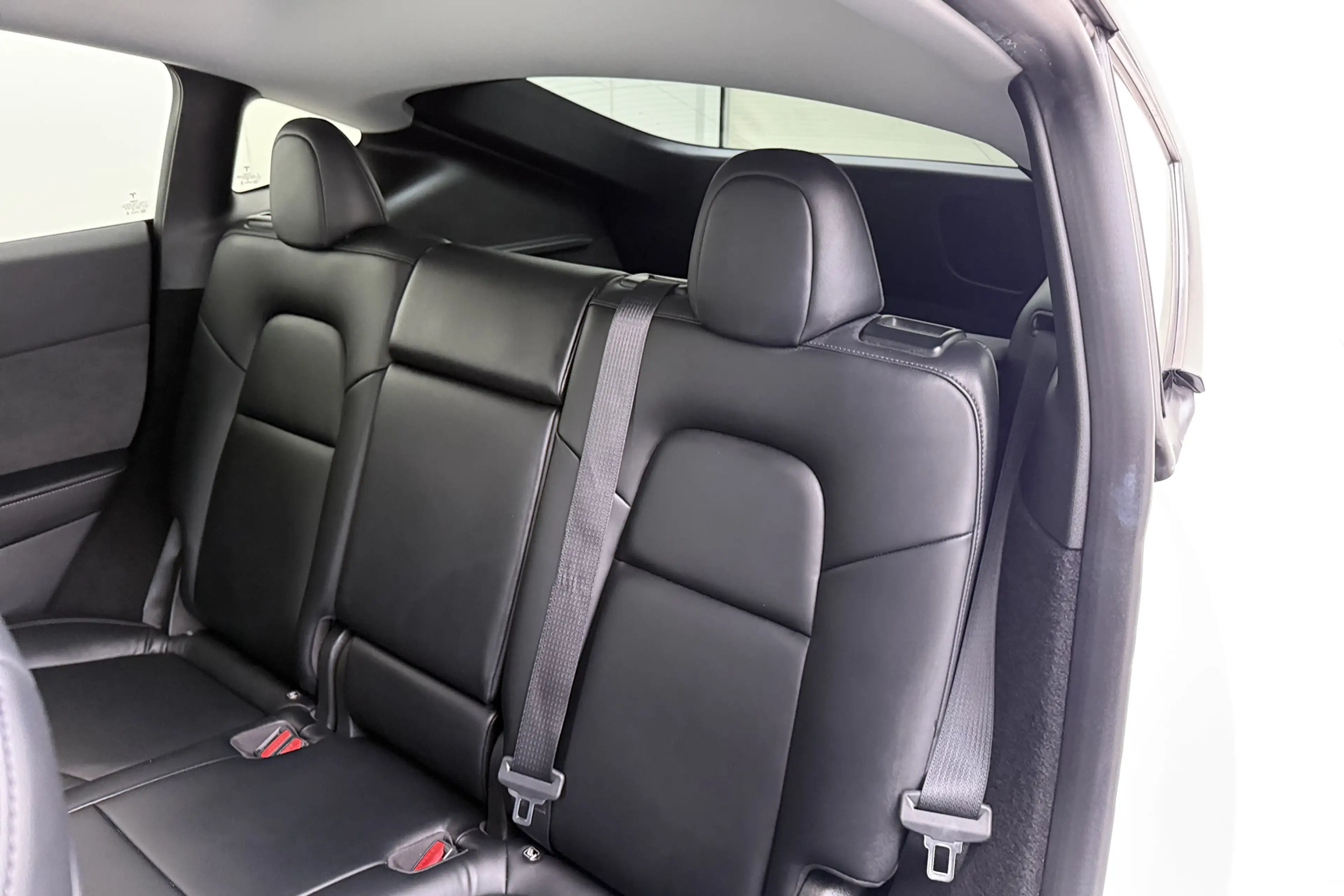 Tesla Model Y Long Range AWD 75 kWh (SOH 91%) Autopilot Stoelver — photo 12