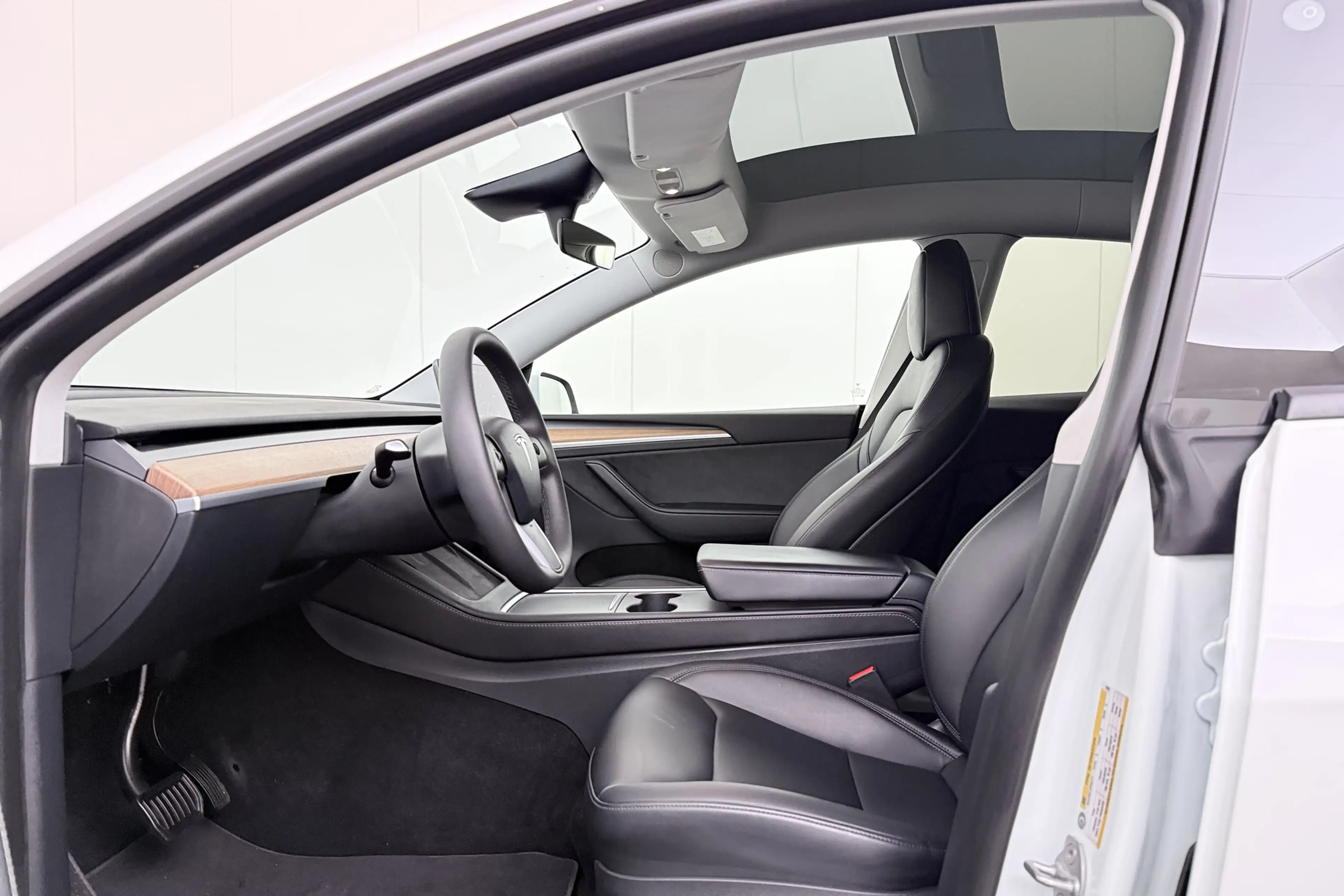 Tesla Model Y Long Range AWD 75 kWh (SOH 91%) Autopilot Stoelver — photo 11
