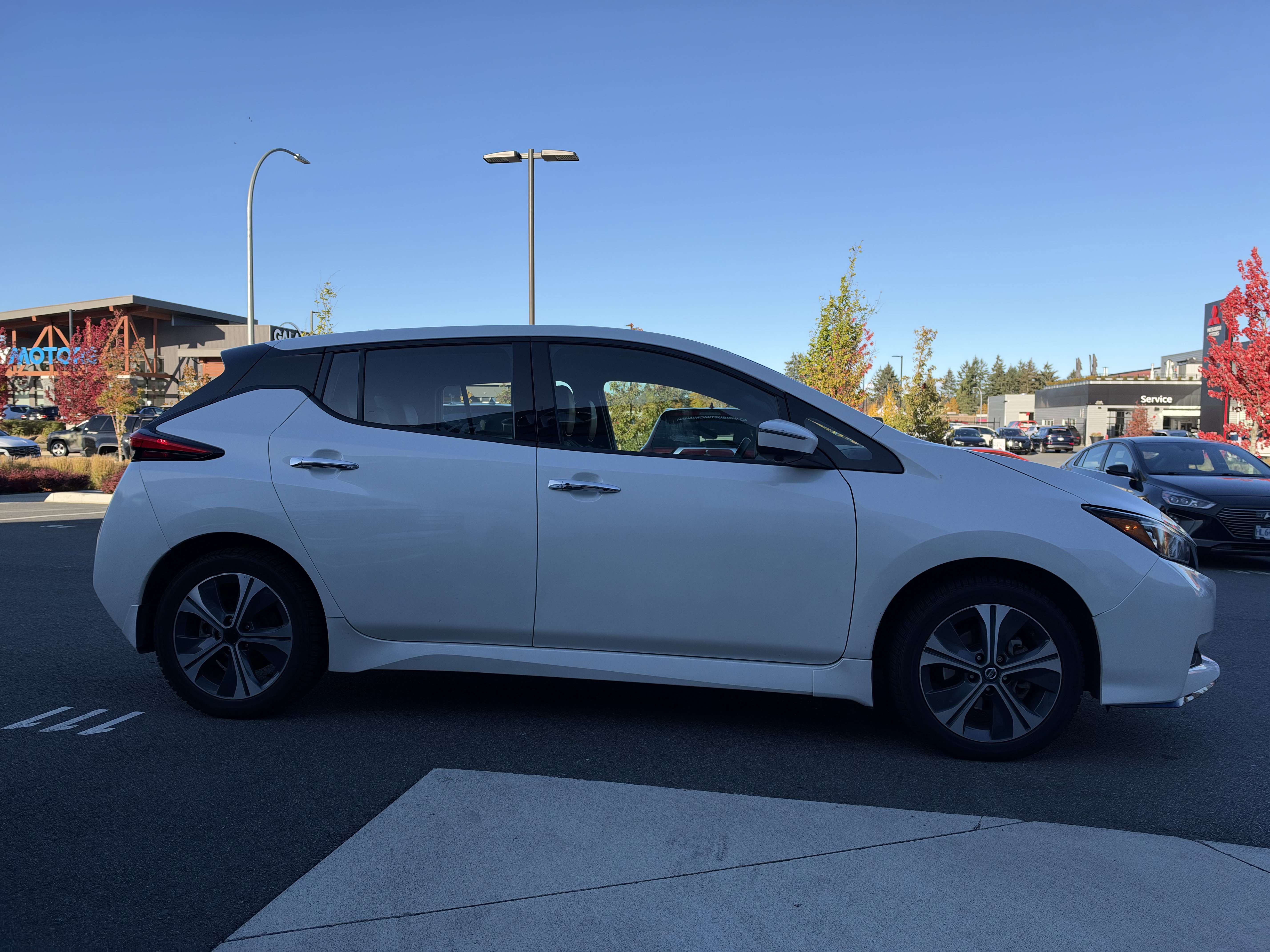 2020 Nissan Leaf Hatchback
