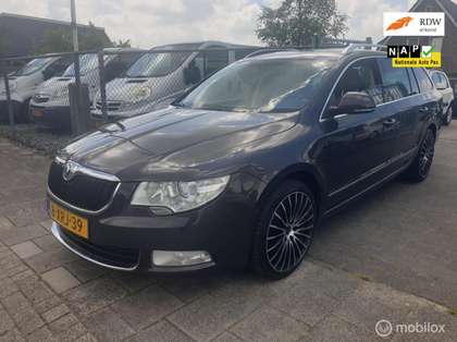 Skoda Superb Combi 2.0 TSI Elegance Business Line