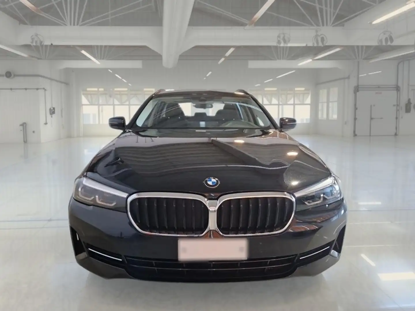 BMW 518 518d 48V Business Touring Auto - 2