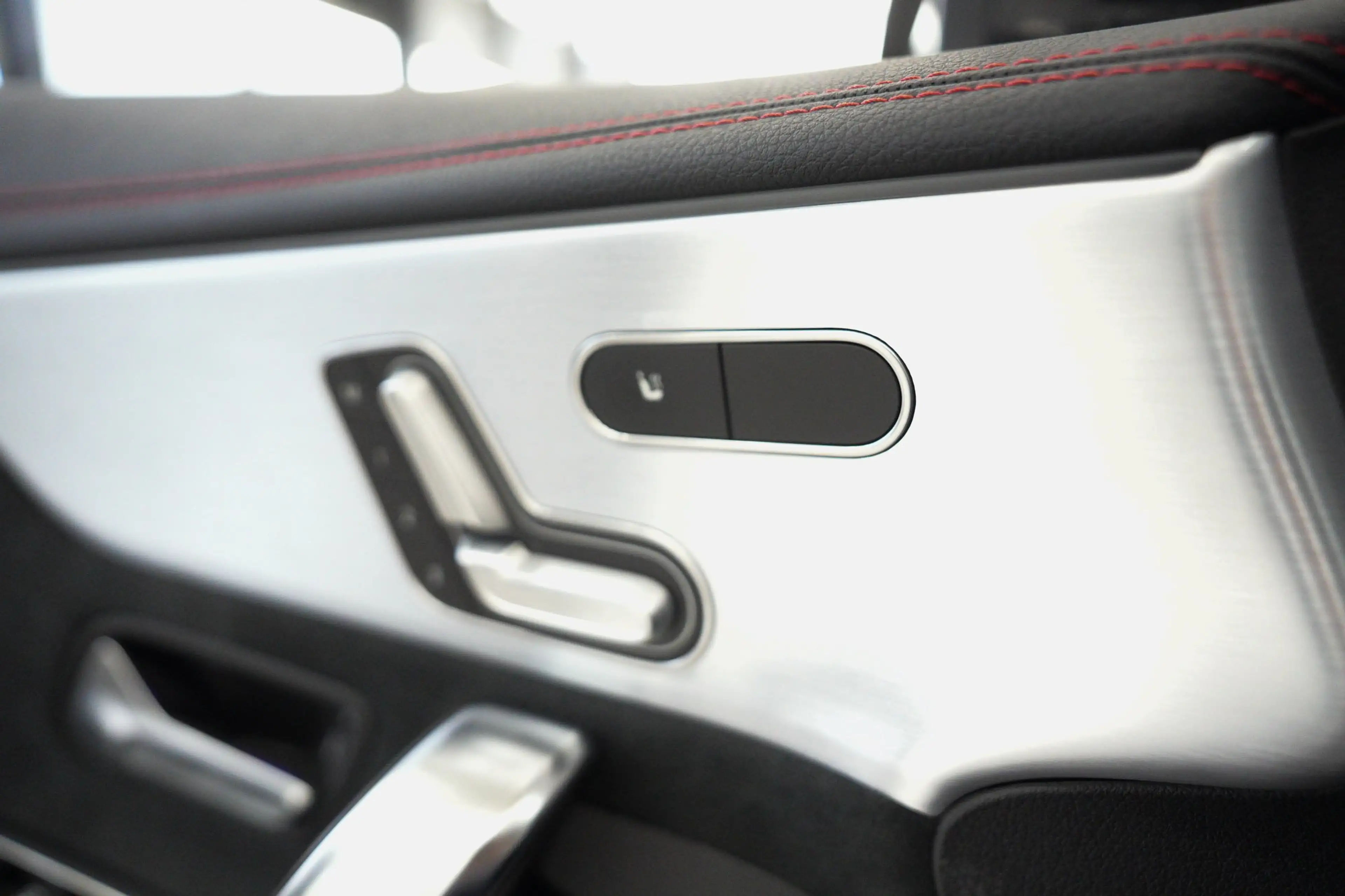 Mercedes-Benz CLA 45 AMG S 4Matic SB*SPORTABGAS*HUD*MULTIBEAM — photo 12