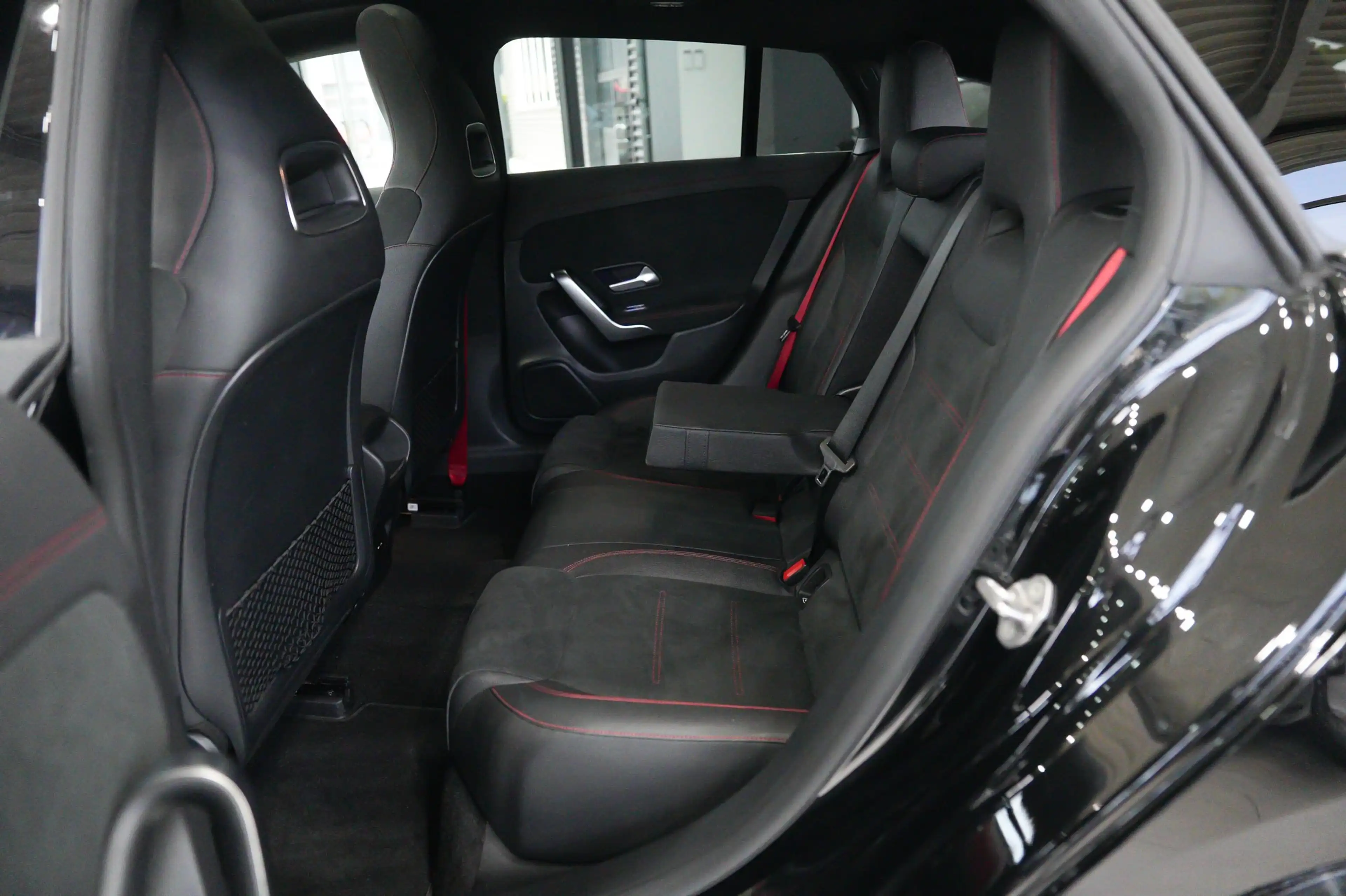 Mercedes-Benz CLA 45 AMG S 4Matic SB*SPORTABGAS*HUD*MULTIBEAM — photo 11