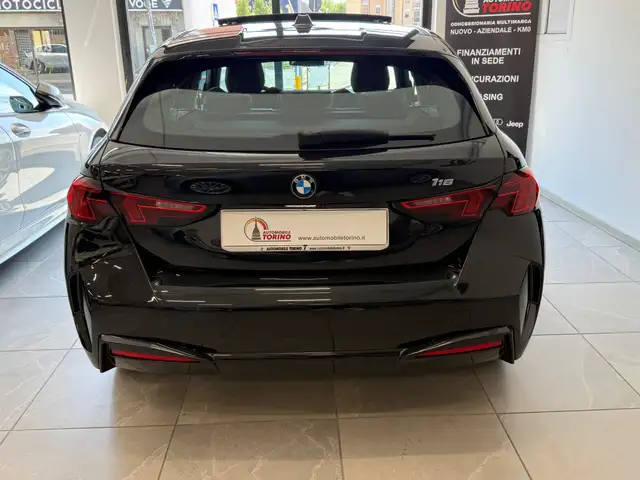 BMW 1 Series view 5
