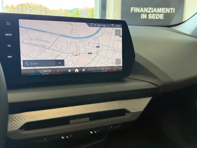 BMW 1 Series view 14
